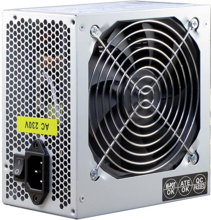 Ein Computer-Netzteil mit Lüfter, seitlichem Gitter und hinten angebrachter Steckerkupplung, zur Stromversorgung eines PCs.
