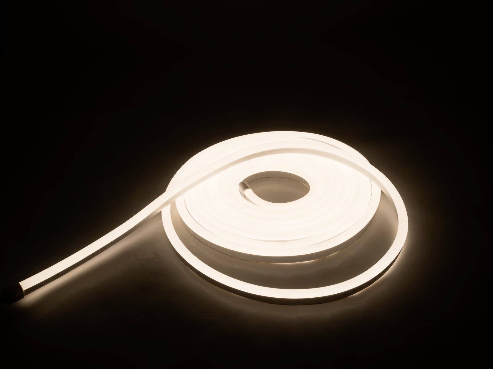 Eurolite LED Neon Flex Lichtschlauch EEK: F (A - G) 5m Warmweiß