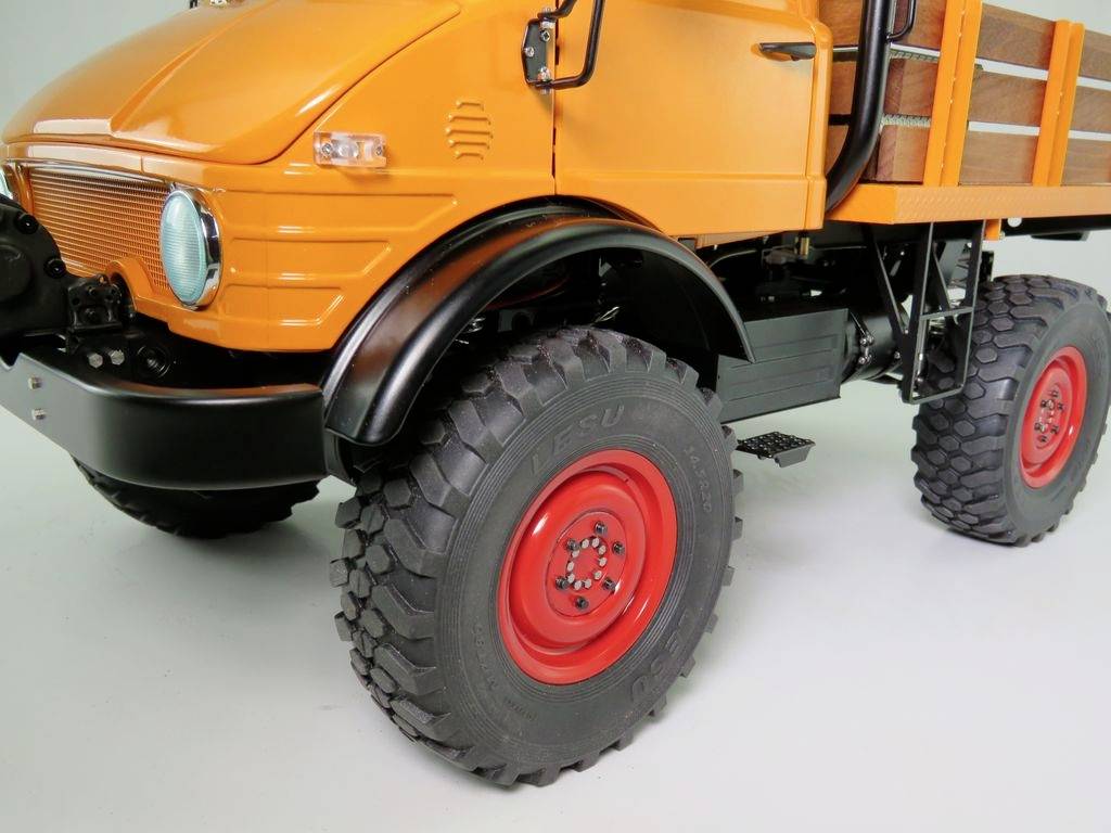 Thicon Models 21015 UM406 1:10 Elektro RC Modell-LKW Bausatz