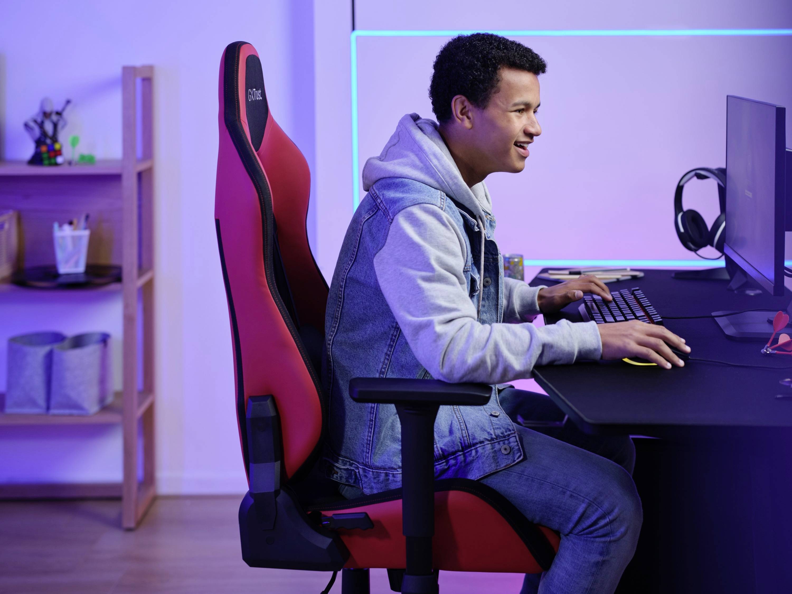 Trust GXT714 RUYA Gaming-Stuhl Schwarz/Rot