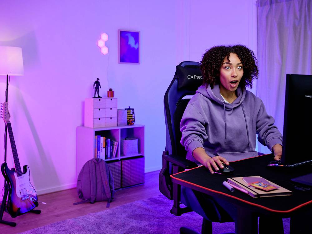 Trust GXT 703B Riye Gaming-Stuhl Schwarz/Blau