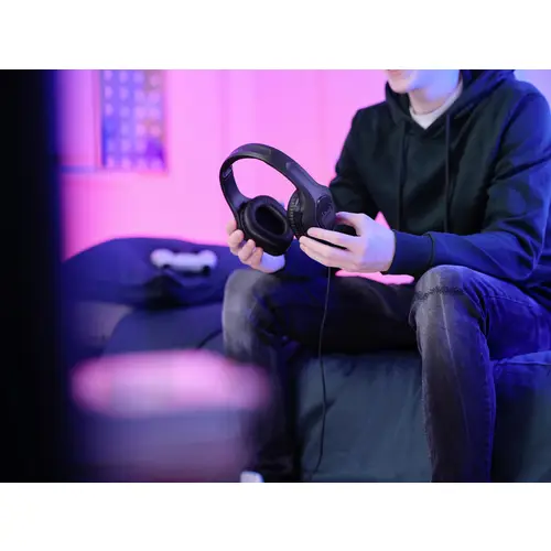 Trust GXT415 ZIROX Over Ear Headset kabelgebunden Stereo Schwarz Gaming Trust GXT415 ZIROX Over Ear Headset kabelgebunden Stereo Schwarz Gaming