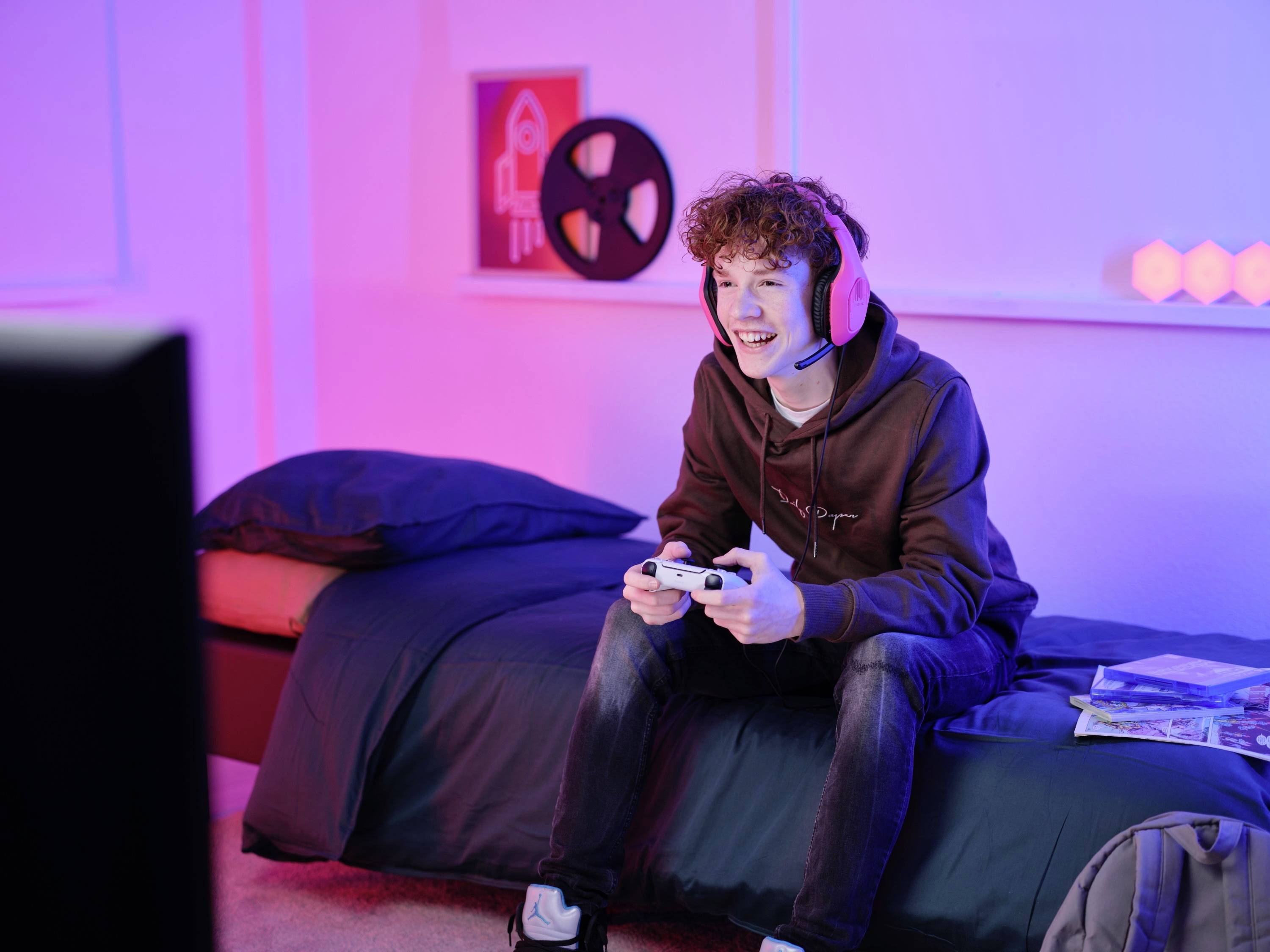 Trust GXT415P ZIROX Over Ear Headset kabelgebunden Stereo Pink Gaming