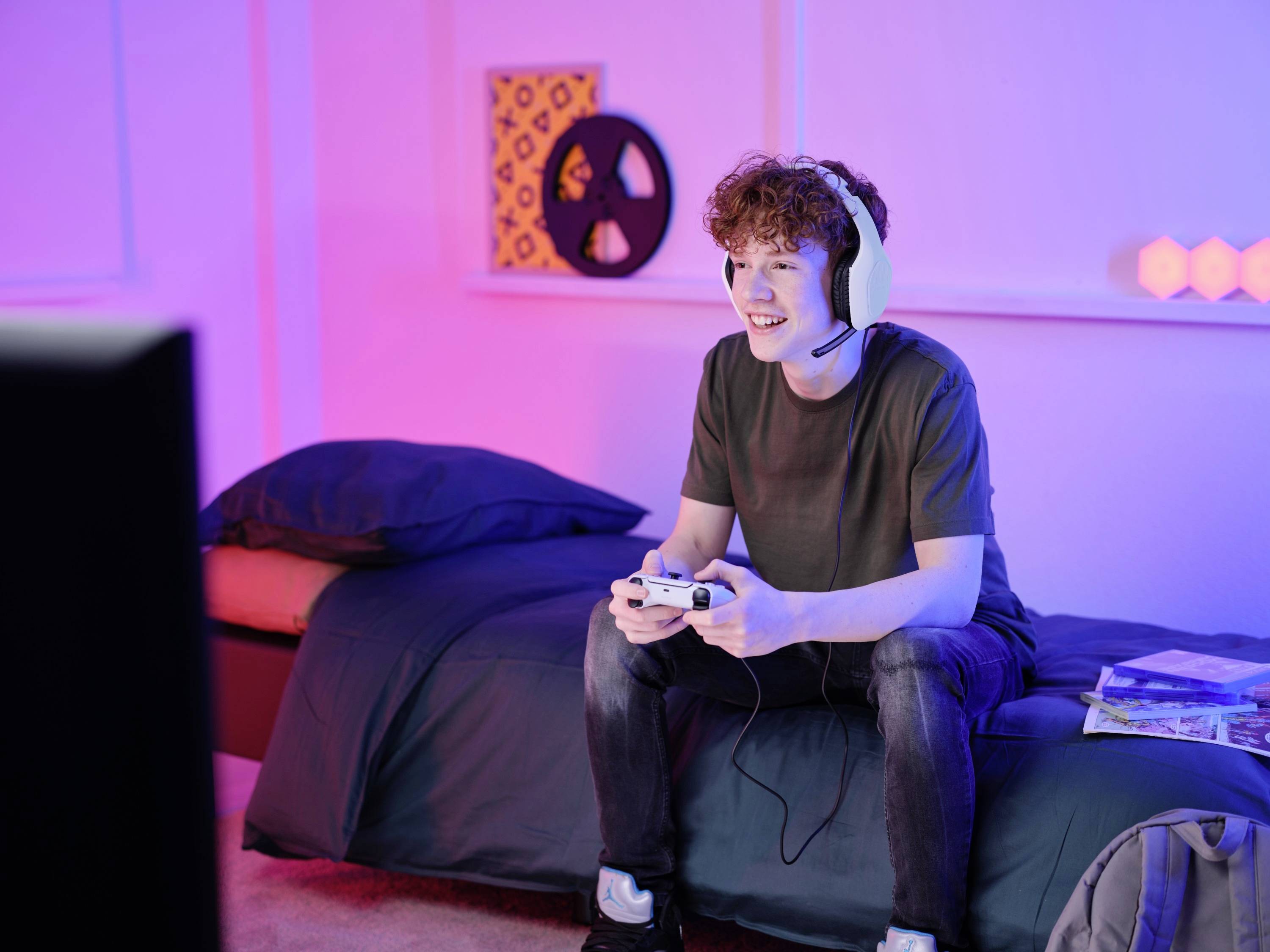 Trust GXT415W ZIROX Over Ear Headset kabelgebunden Stereo Weiß Gaming