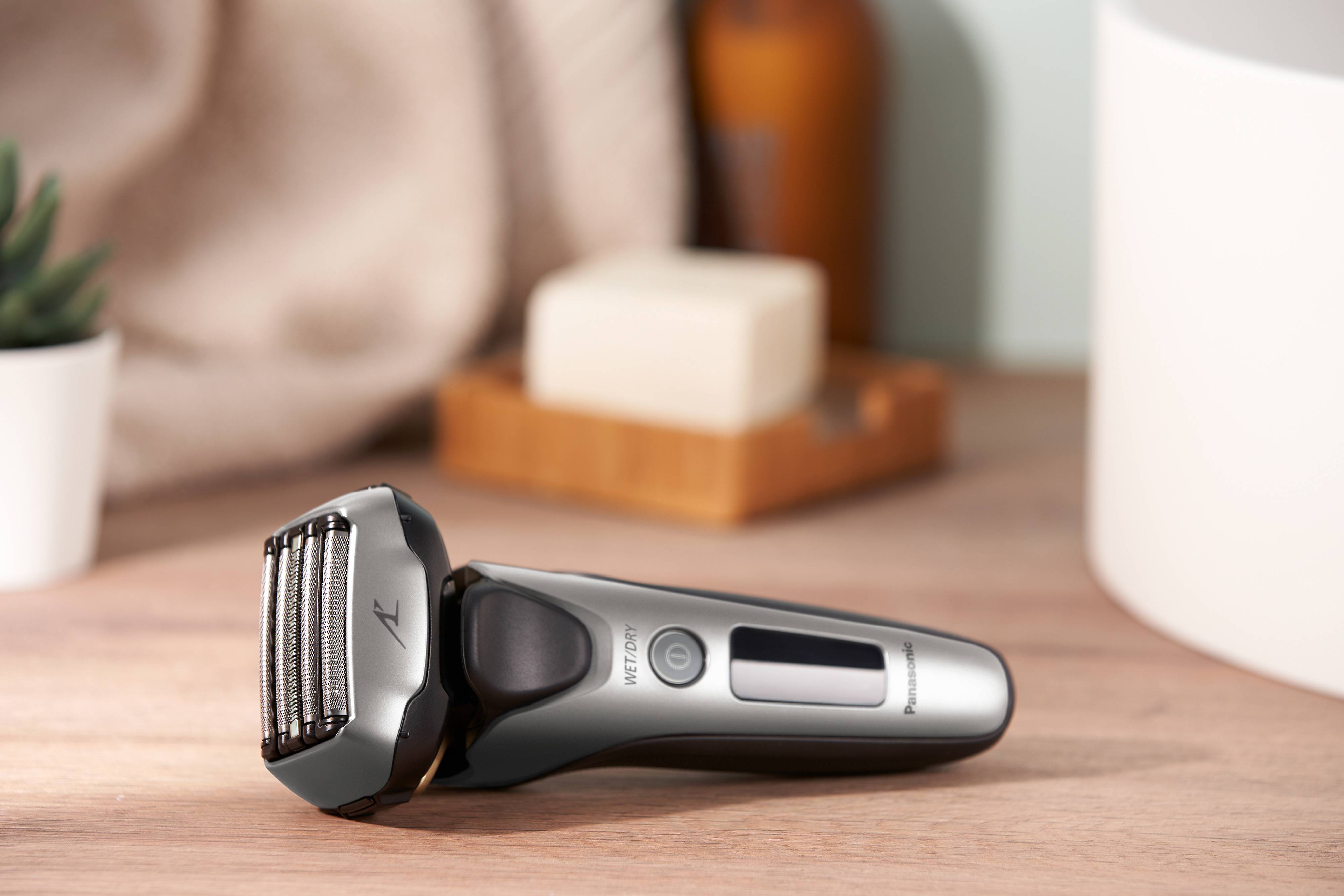 Panasonic ES-LV69-S803 Rasierer abwaschbar Silber-Schwarz