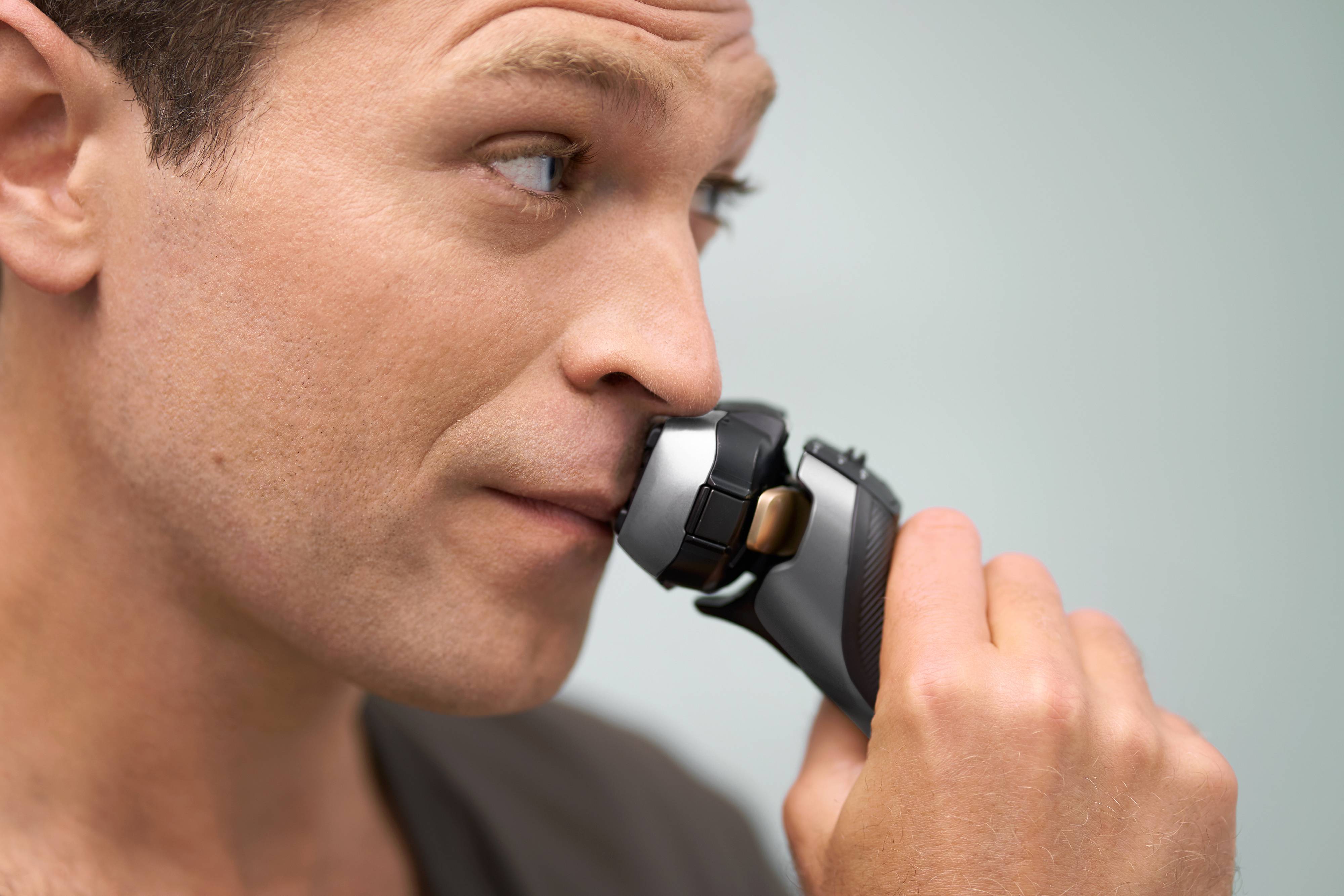 Panasonic ES-LV69-S803 Rasierer abwaschbar Silber-Schwarz