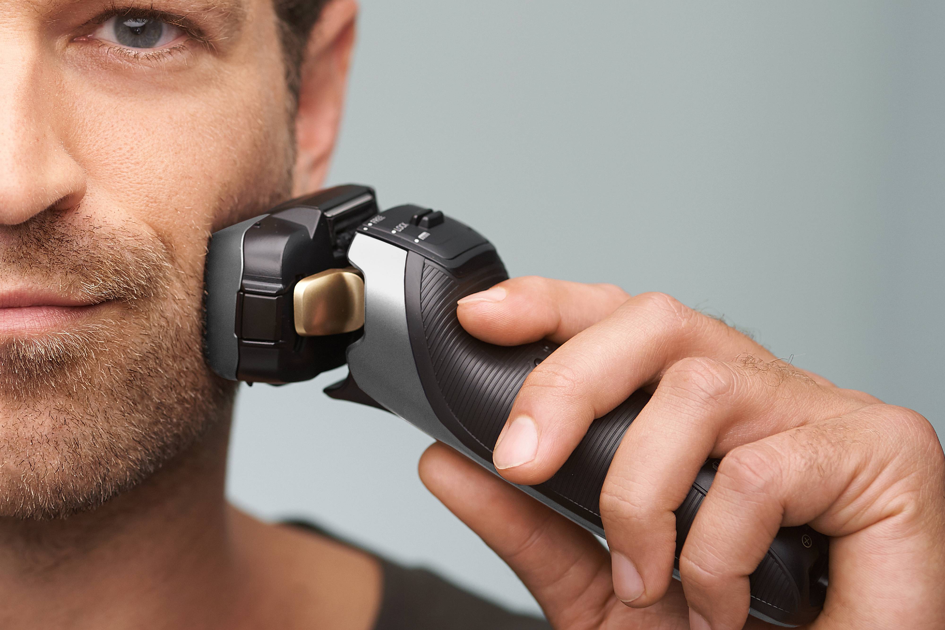 Panasonic ES-LV69-S803 Rasierer abwaschbar Silber-Schwarz