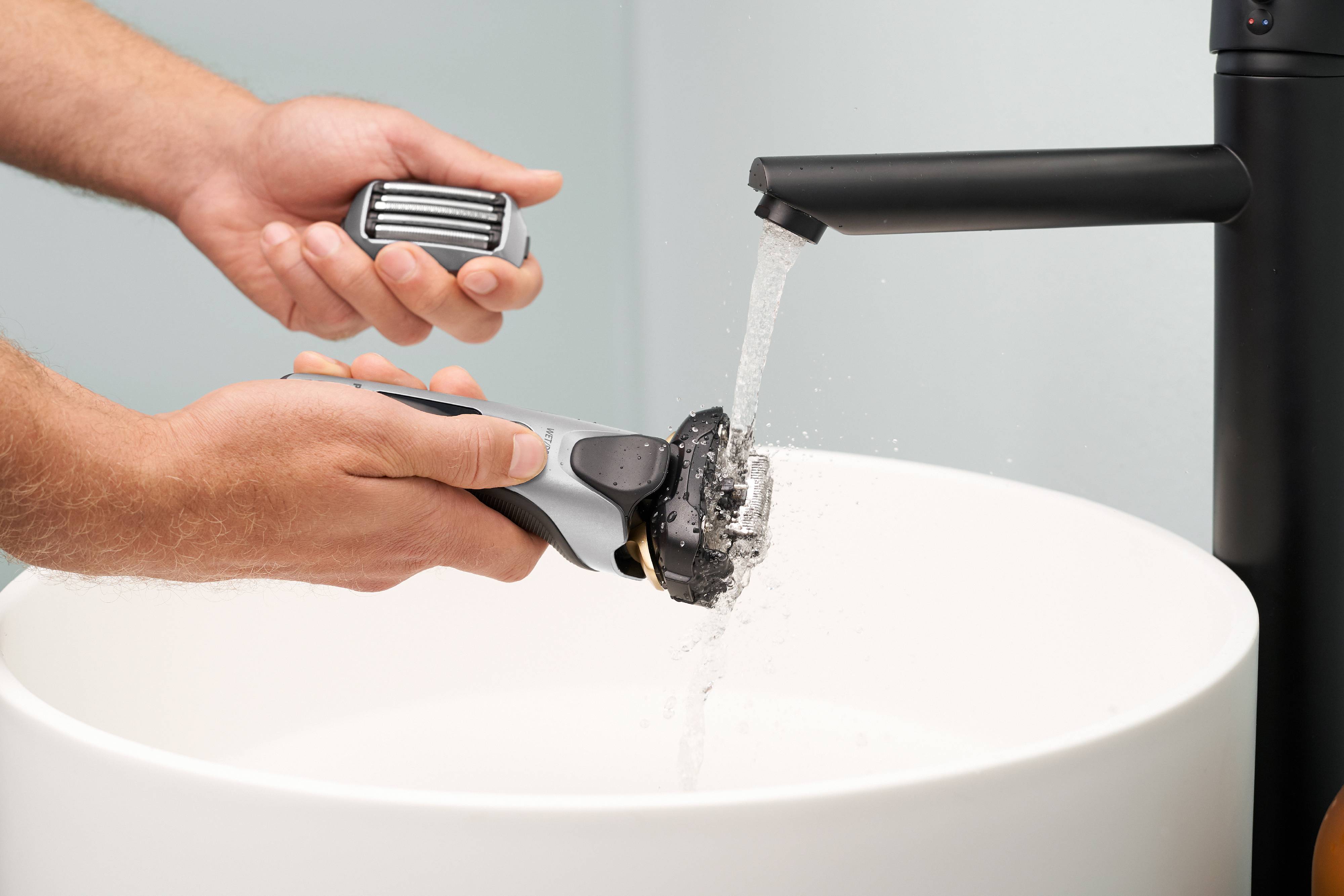 Panasonic ES-LV69-S803 Rasierer abwaschbar Silber-Schwarz