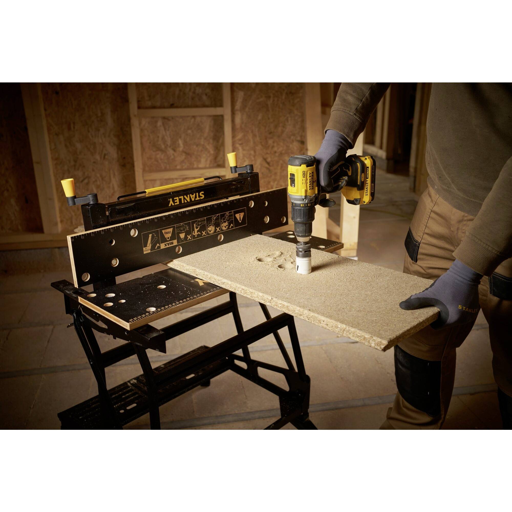 STANLEY STST83800-1 Workmate Deluxe (B x H x T) 18.5 x 69 x 83cm