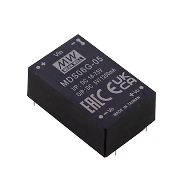 Ein schwarzes elektronisches Bauteil mit der Aufschrift 'MDS06G-05' und Spezifikationen zu Eingangsspannung und Stromstärke.