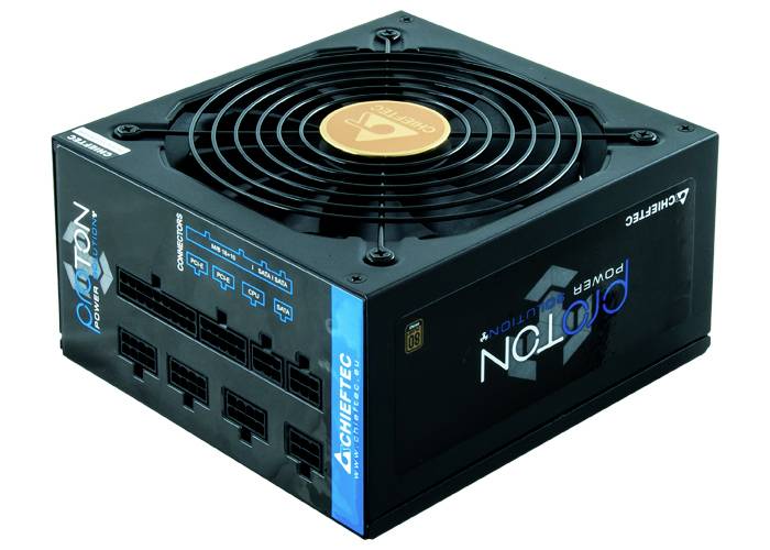 Schwarzes Computernetzteil mit Lüfter oben, mehreren Stromanschlüssen und blauen Akzenten; Marke und Modell auf der Seite sichtbar.