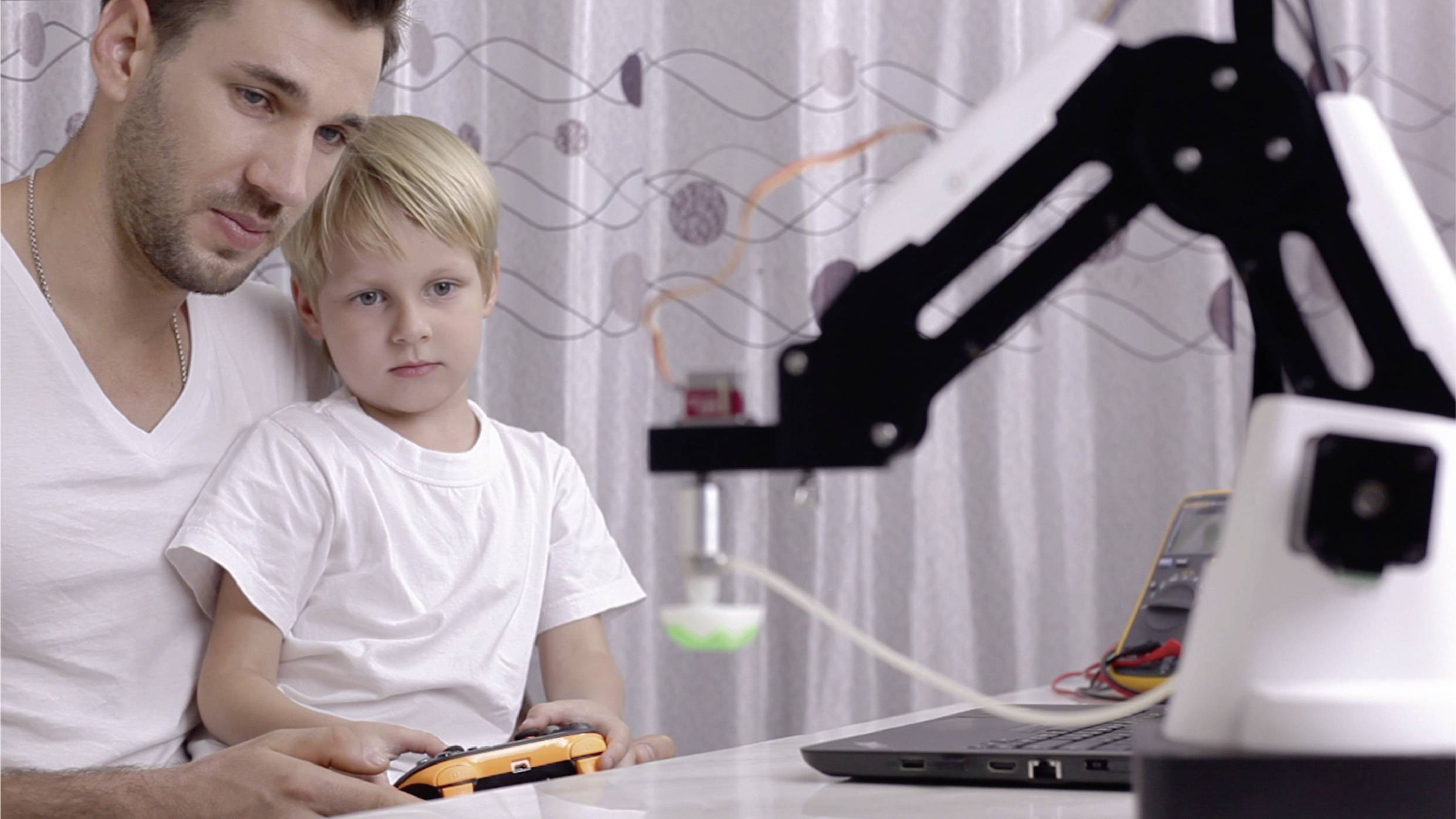 Dobot Magician Plus DT-MG-4R005-02E+ Roboterarm Bausatz