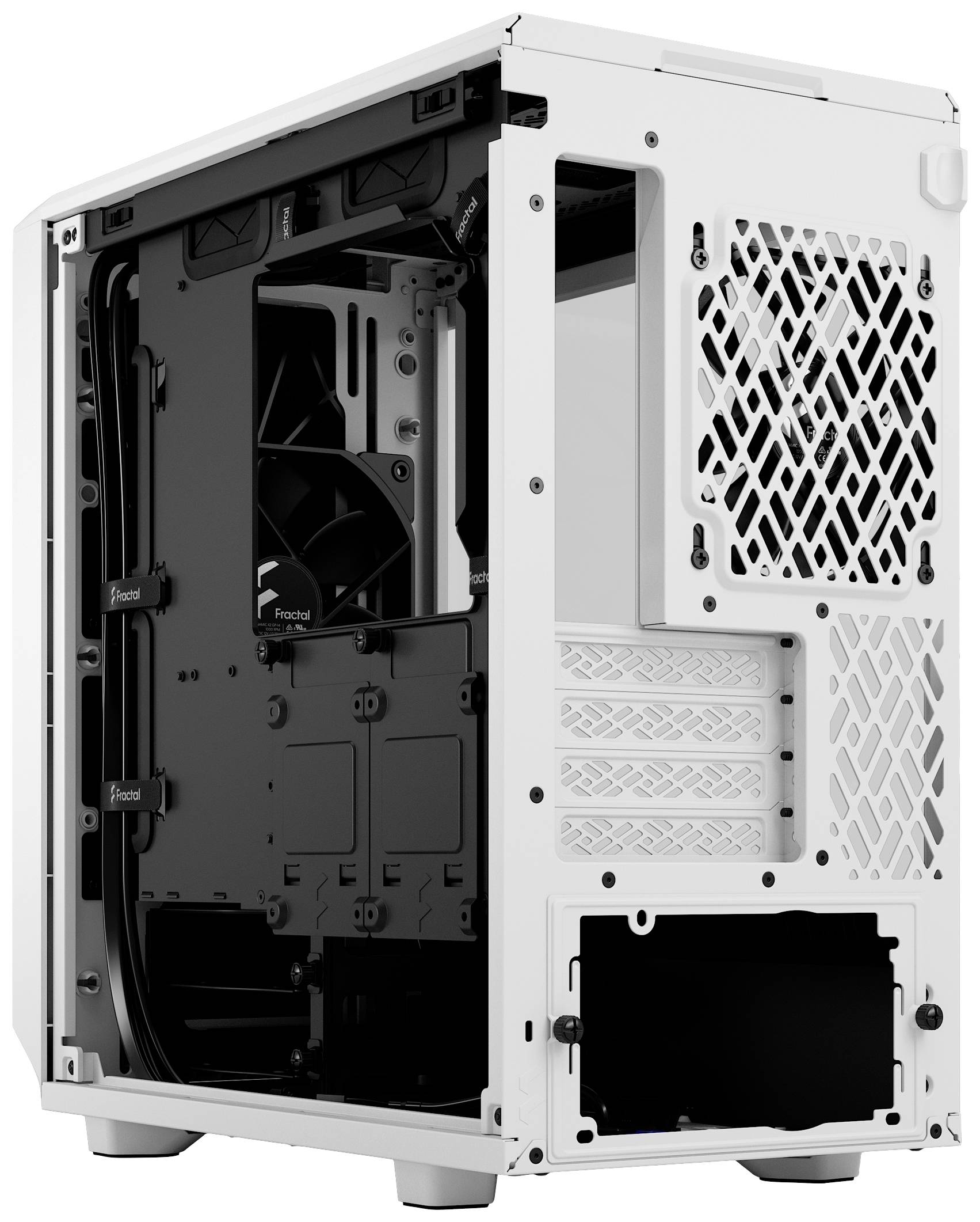 Weißes Computergehäuse, teilweise offen, ohne Hardware. Sichtbar sind Lüfteröffnungen und Kabelverwaltungsschienen.