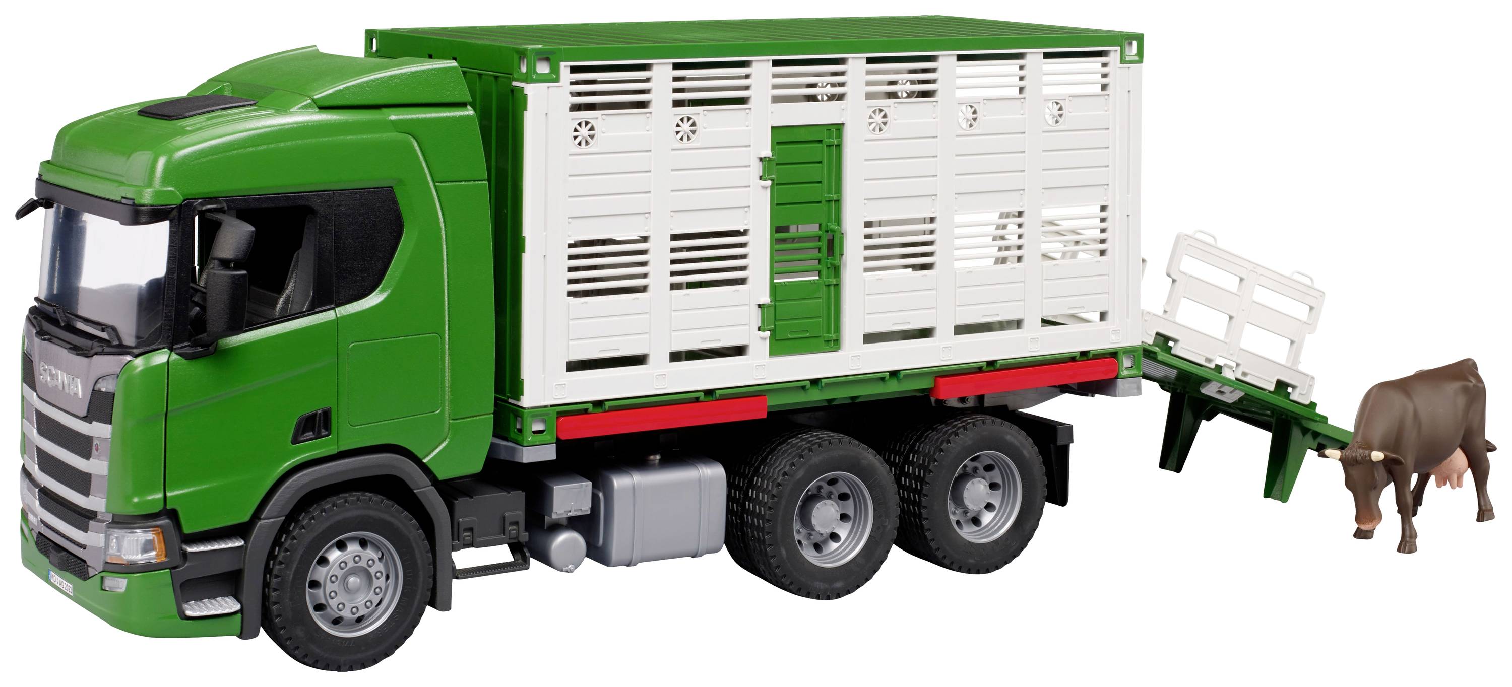 Ein grüner Spielzeug-Lkw mit Anhänger für Viehtransport. Eine braune Kuh steht hinter dem Anhänger, als ob sie verladen wird.