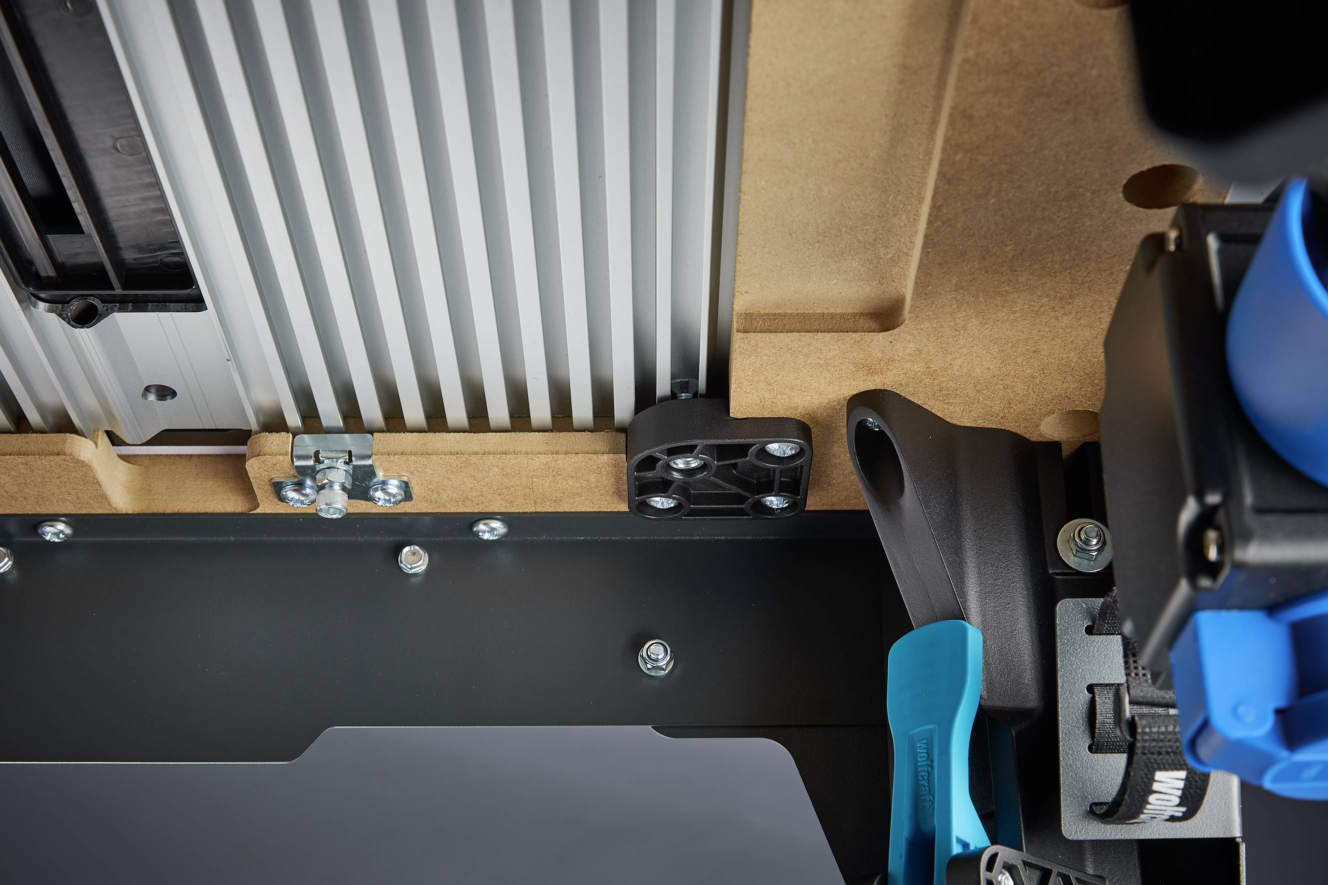 Wolfcraft 6907000 1 MASTER cut 2200 Maschinentisch 17kg Schwarz, Silber