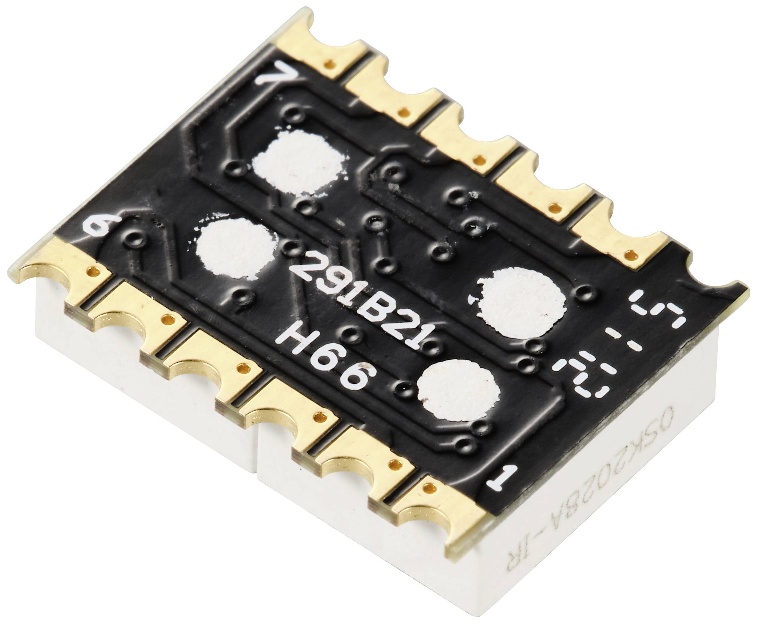 Ein elektronisches Bauelement mit schwarzer Oberfläche und goldenen Kontakten, das für den Einsatz in Leiterplatten ausgelegt ist.