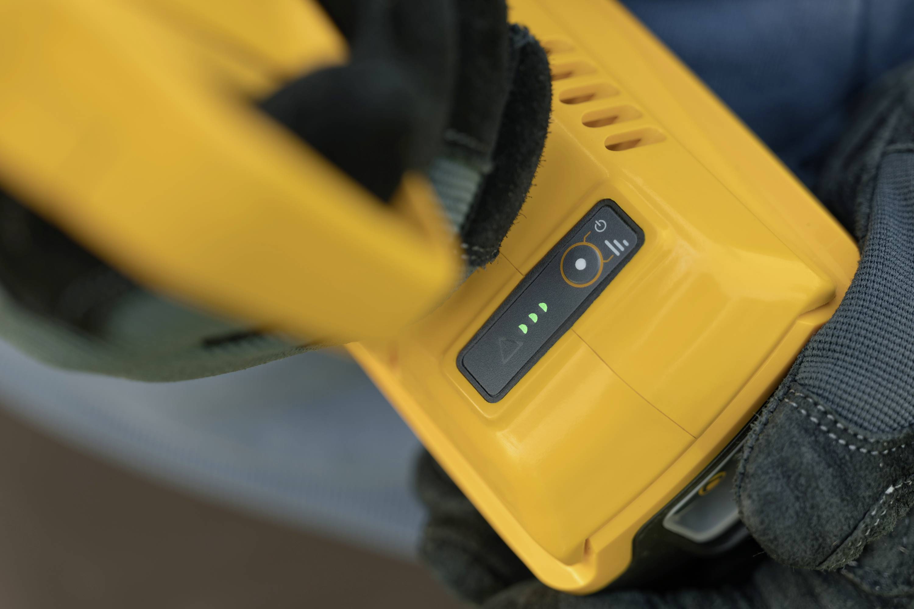 STIGA 257022001/ST1 SC 100e Astschere 520mm