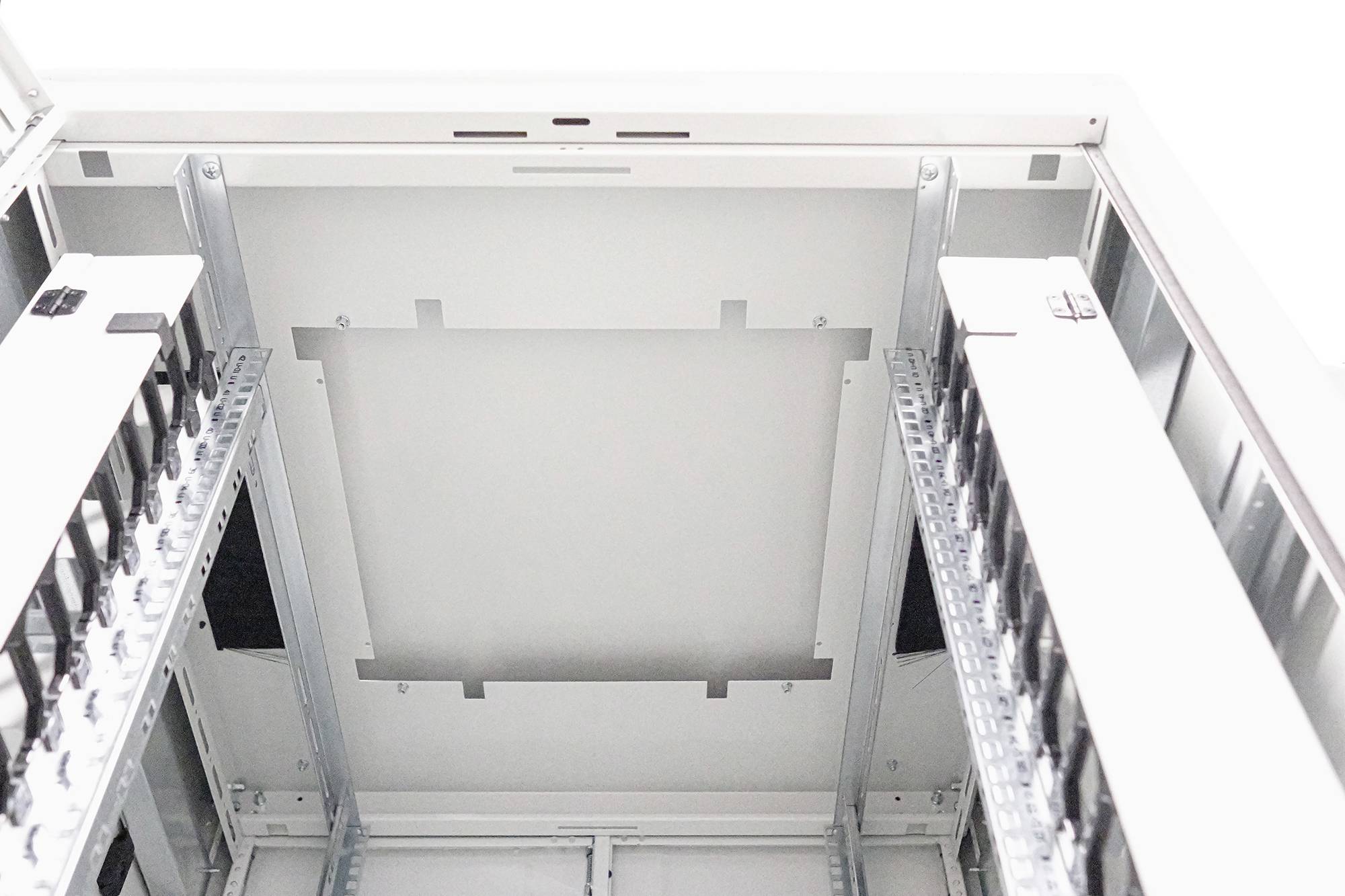 Digitus DN-43000 19 Zoll Netzwerkschrank (B x H x T) 800 x 800 x 2022.6mm 42 HE Weiß