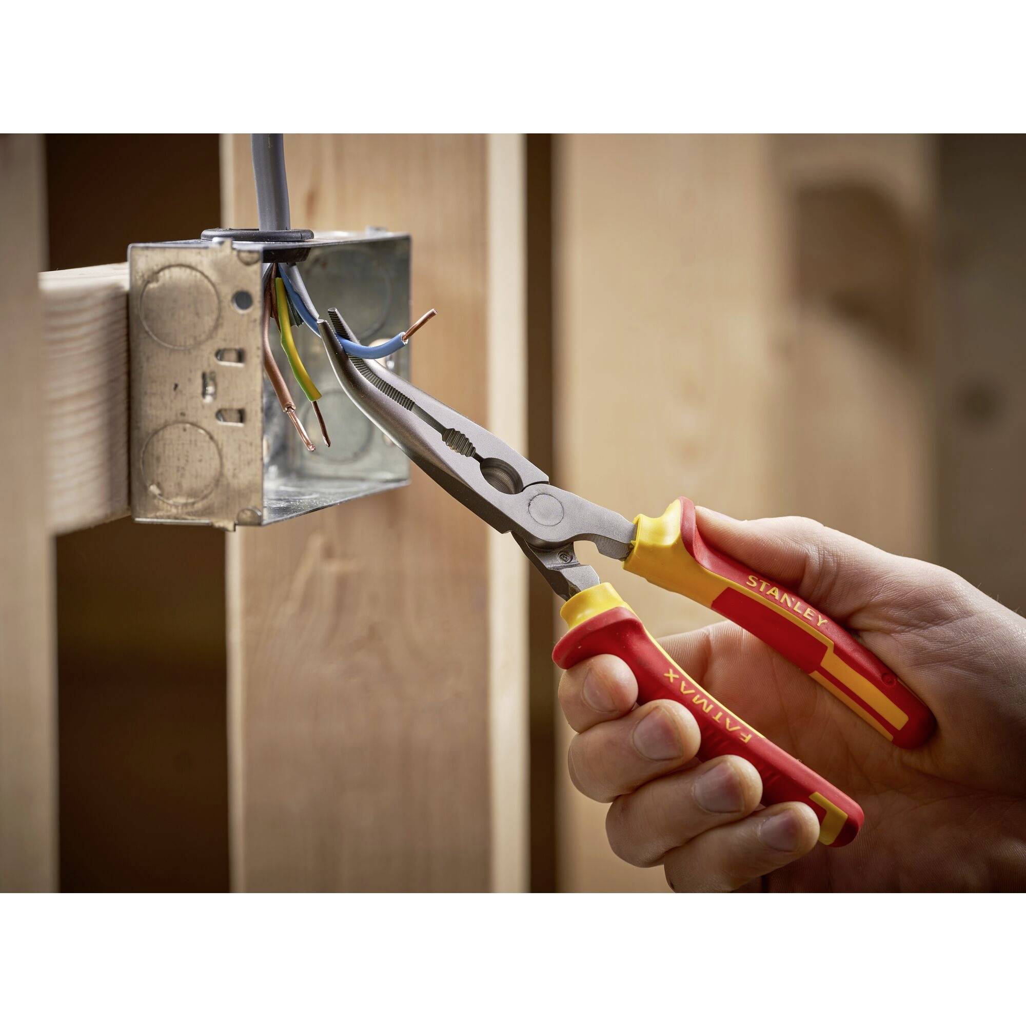 STANLEY 0-84-008 Flachrundzange