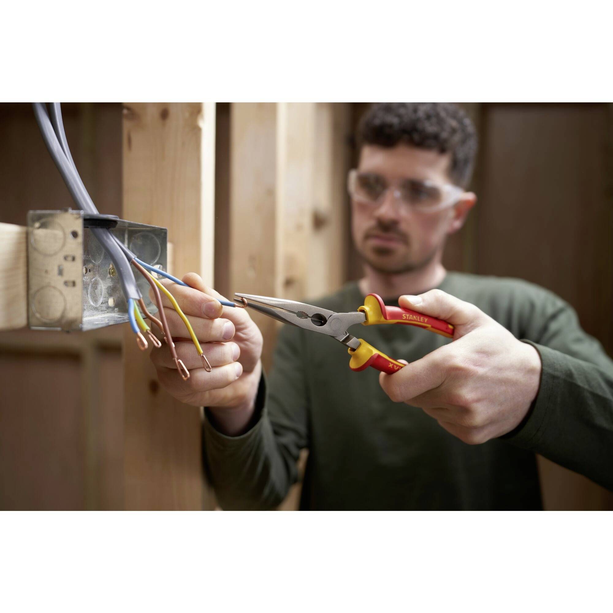 STANLEY 0-84-007 Flachrundzange