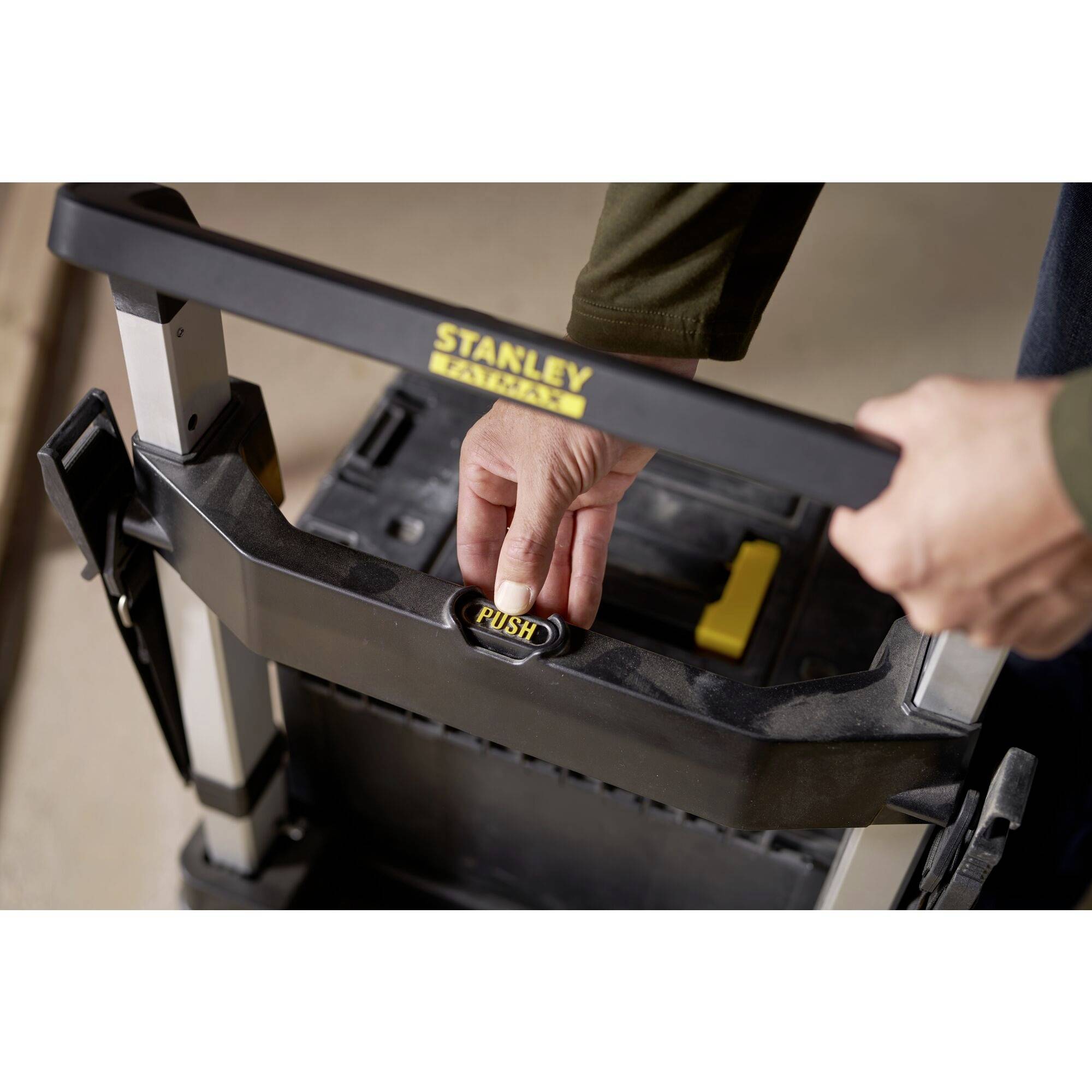 STANLEY FMST1-72363 Trolley-Koffer unbestückt