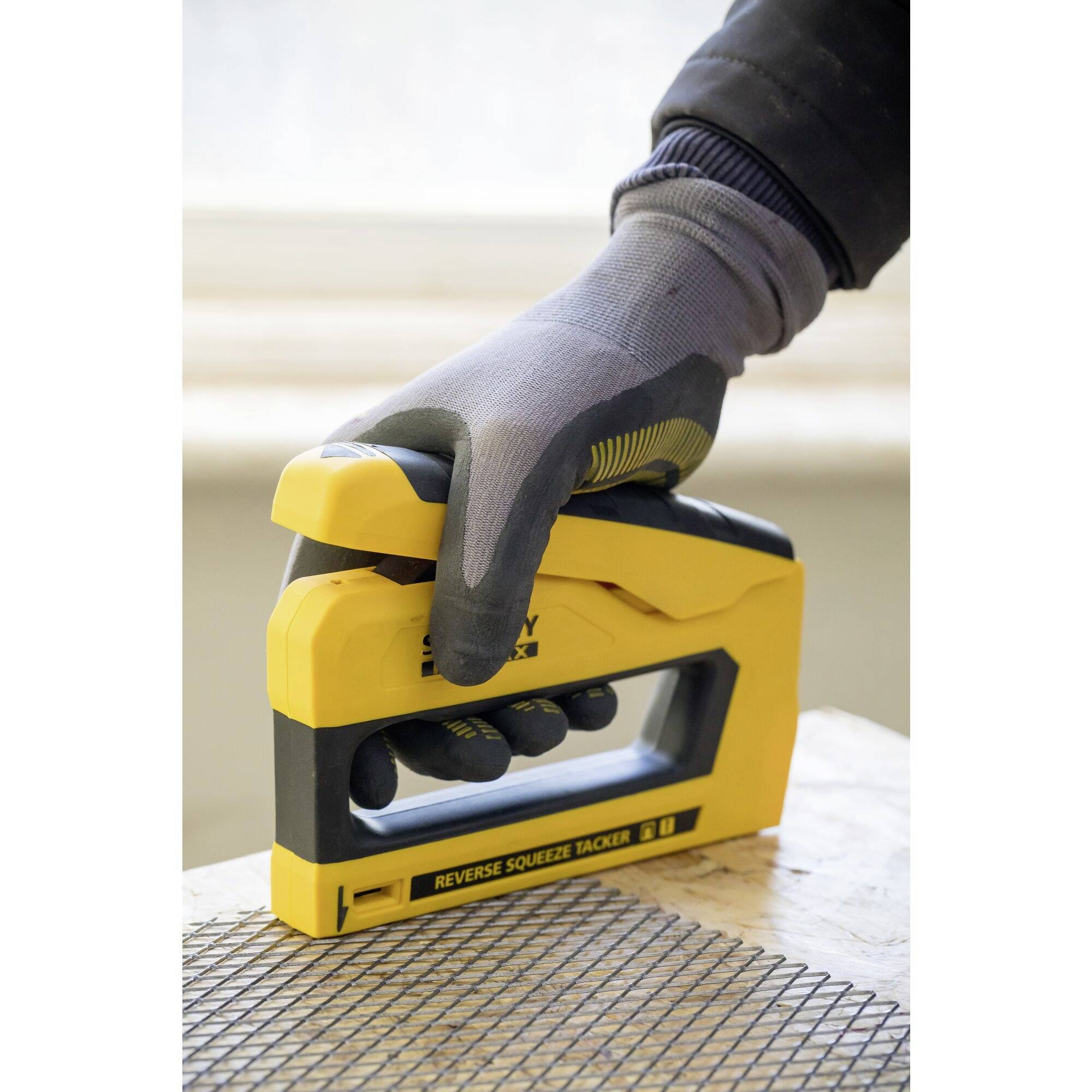 STANLEY FMHT0-80551 Hammertacker