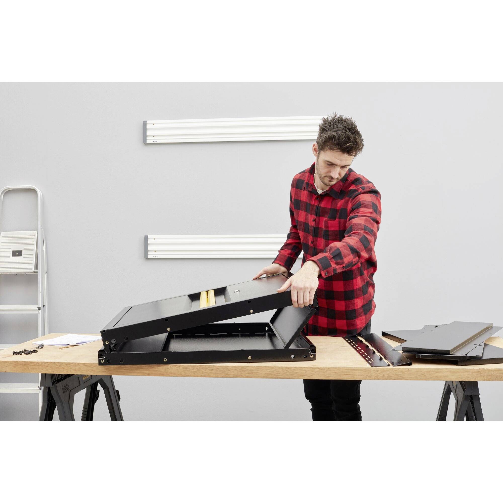 STANLEY STST97598-1 Werkzeug-Hängeschrank