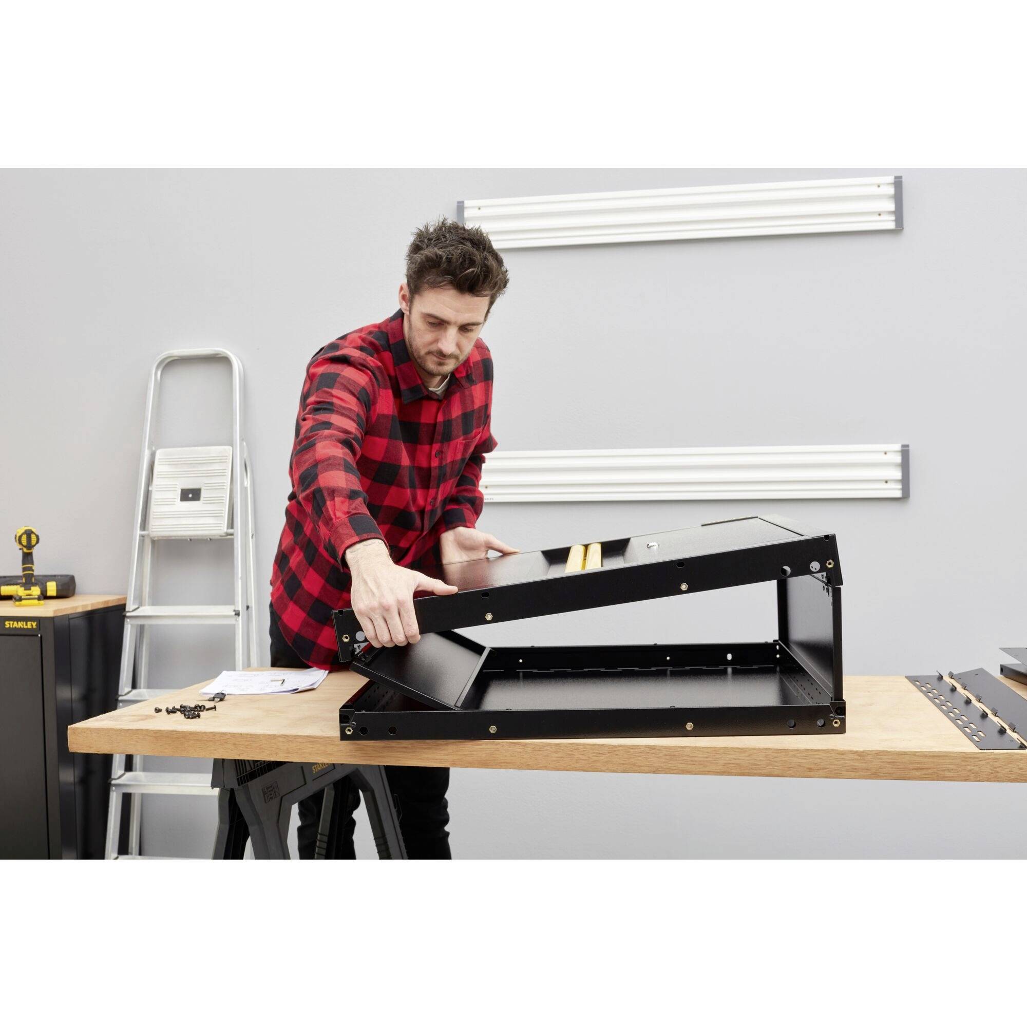 STANLEY STST97598-1 Werkzeug-Hängeschrank