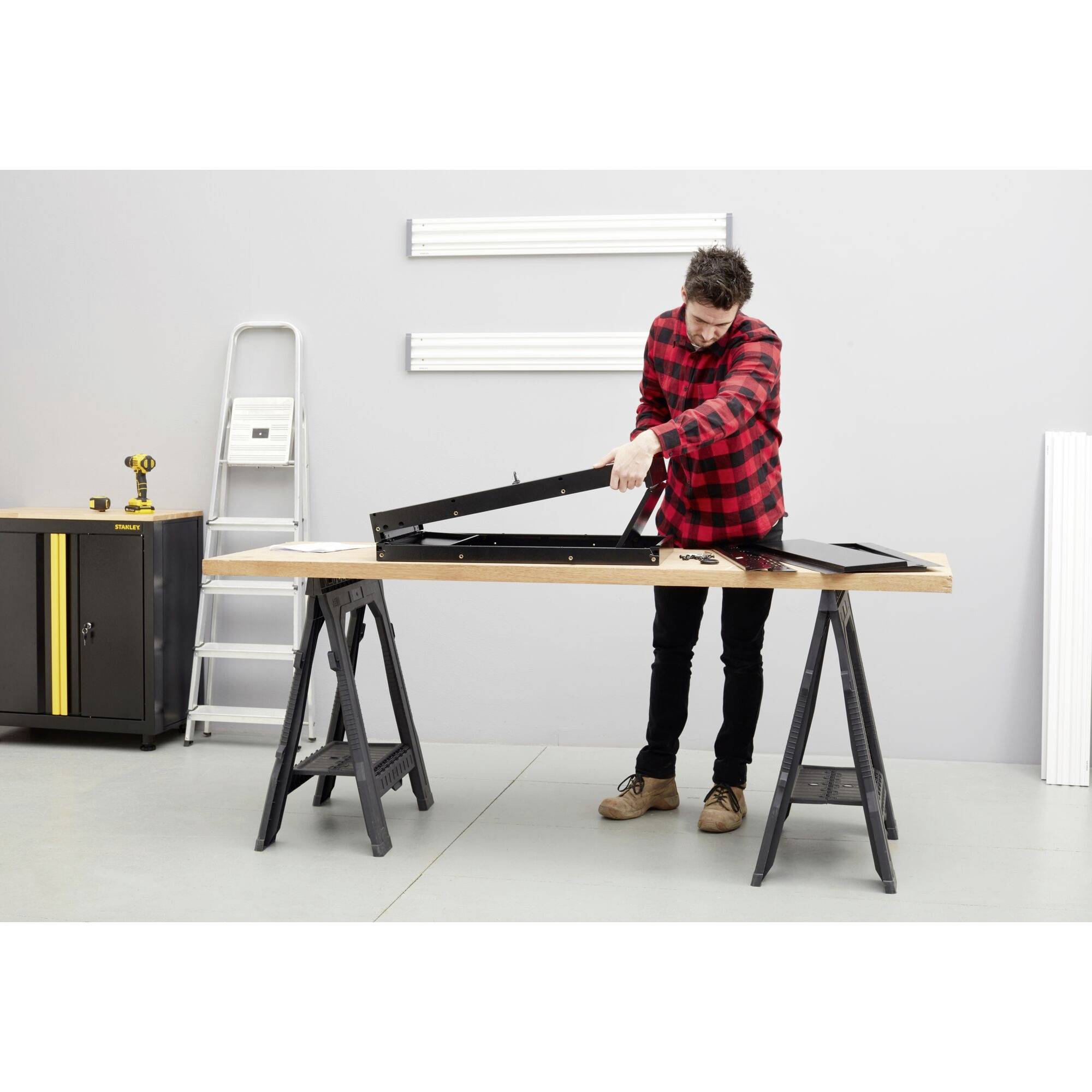 STANLEY STST97599-1 Werkzeug-Hängeschrank