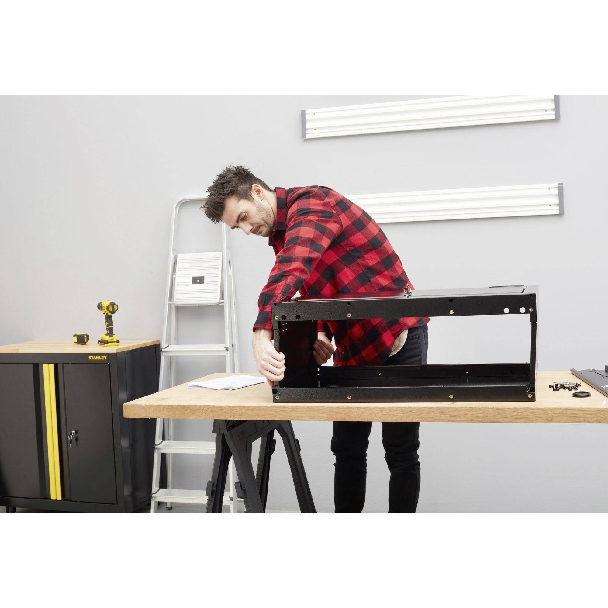 STANLEY STST97599-1 Werkzeug-Hängeschrank