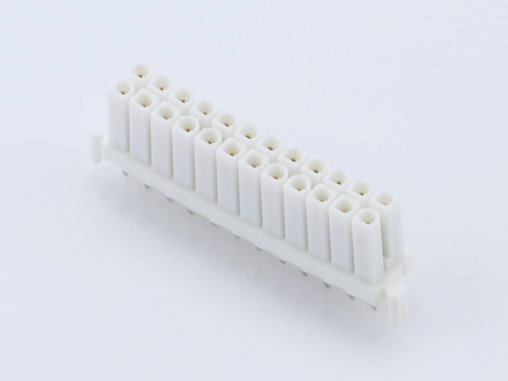Molex Einbau-Buchsenleiste (Standard) 15247243 Tray