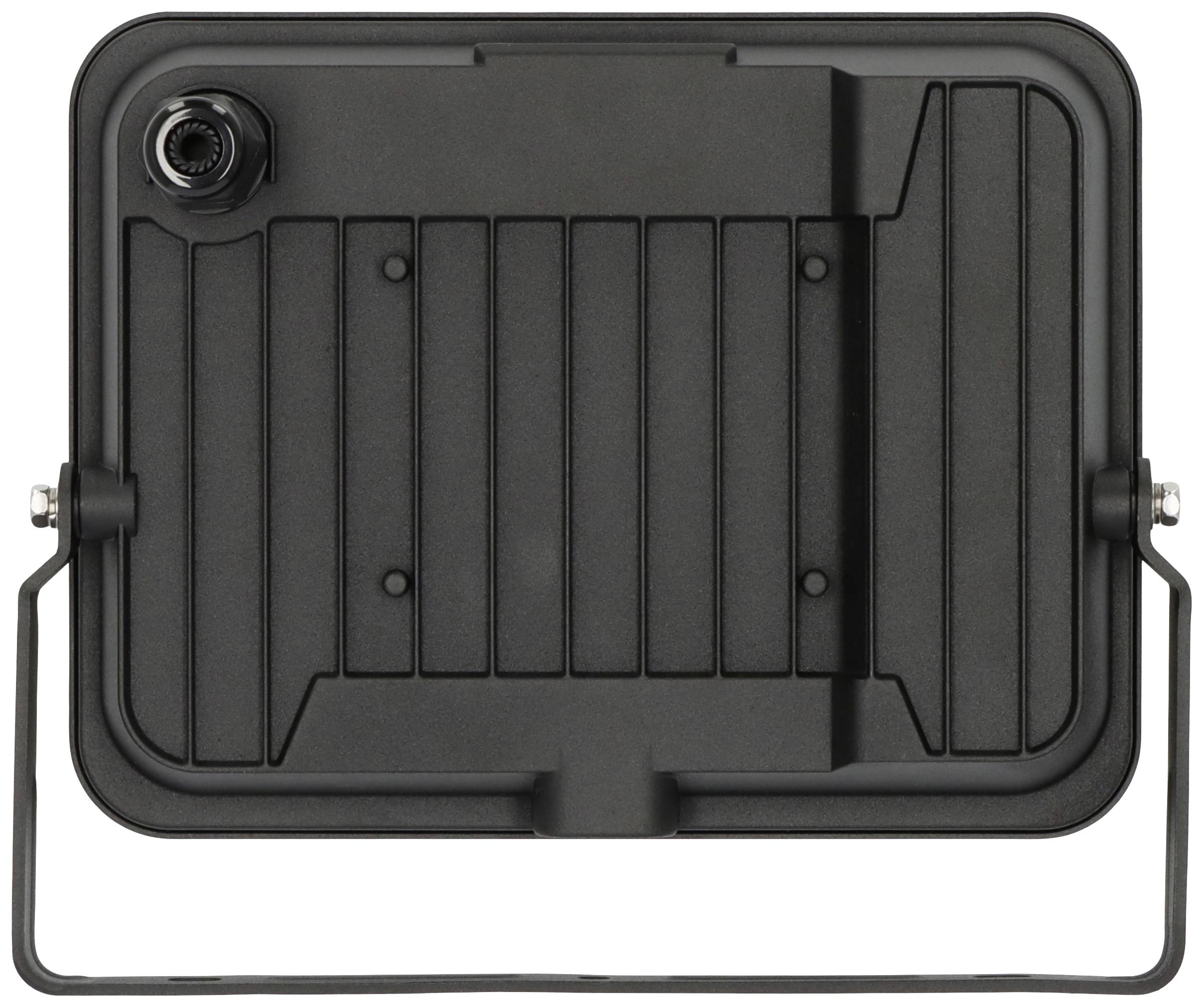 Rückansicht eines schwarzen rechteckigen LED-Strahlers mit gerillter Oberfläche und Halterung, eingelassene Verkabelungsöffnung oben links.