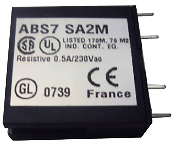 Ein rechteckiger elektrischer Baustein mit Beschriftung 'ABS7 SA2M', Zertifizierungen (CSA, UL, CE), Angaben zur Spannung und Herkunftsland Frankreich.