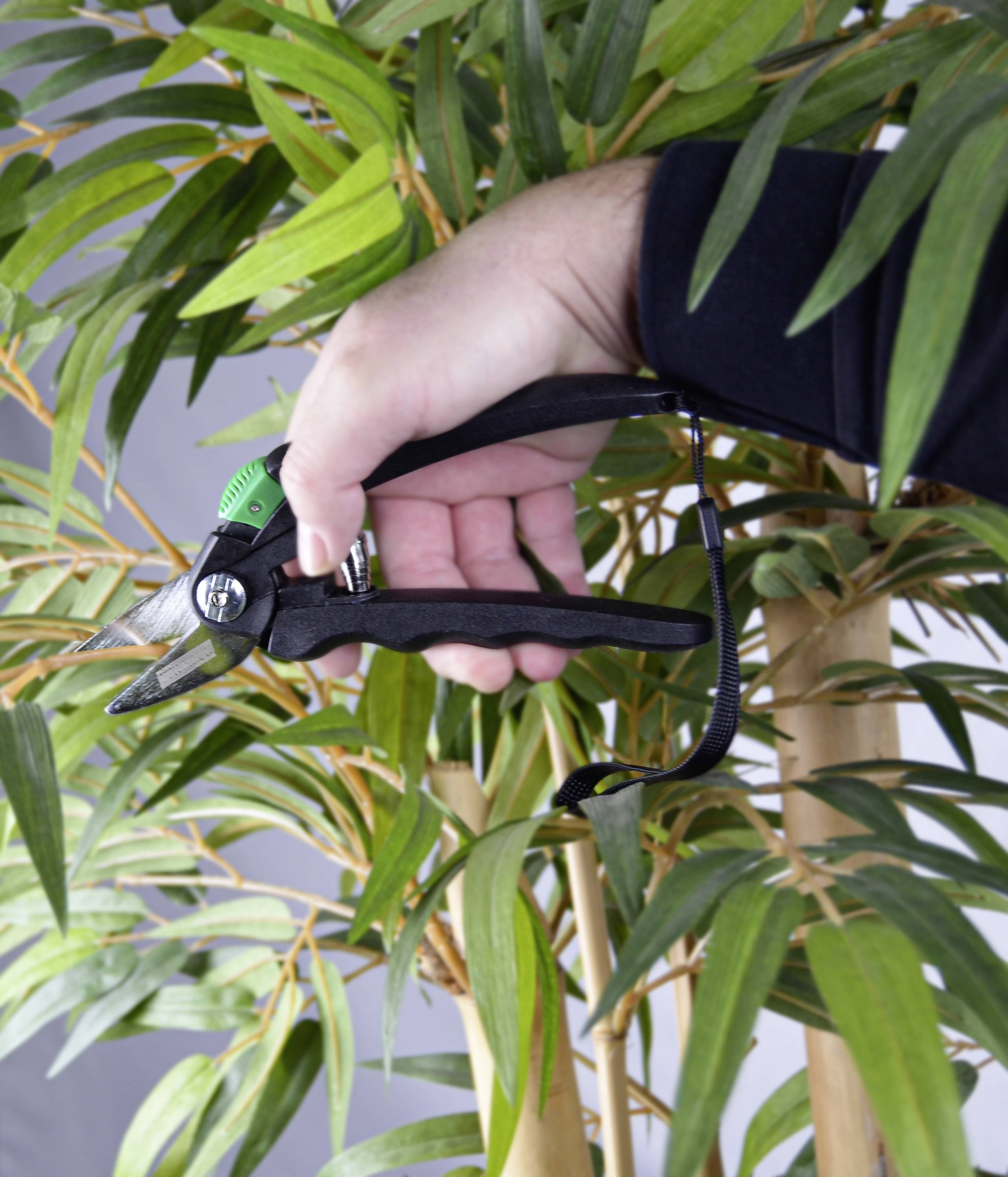 Brüder Mannesmann M63102 Gartenschere