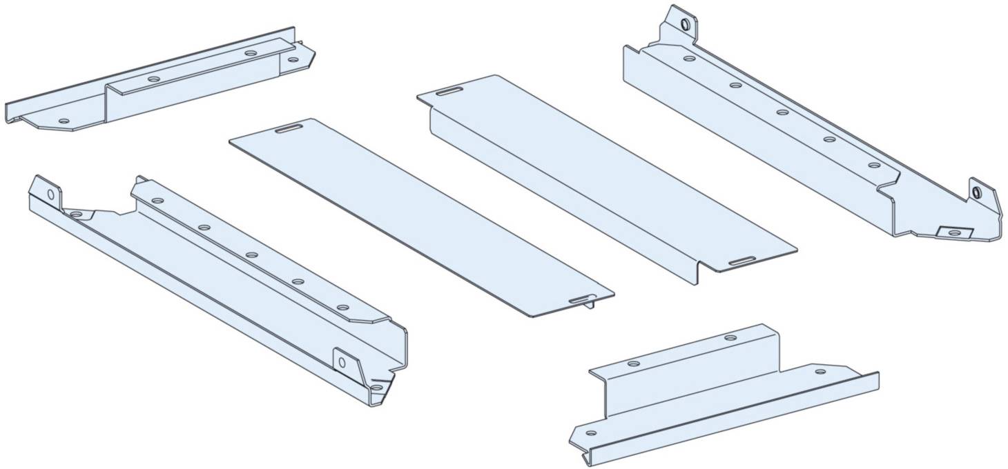 Fünf technische Metallteile auf weißem Hintergrund, unterschiedlich geformt und perforiert, möglicherweise für mechanische Konstruktionen.