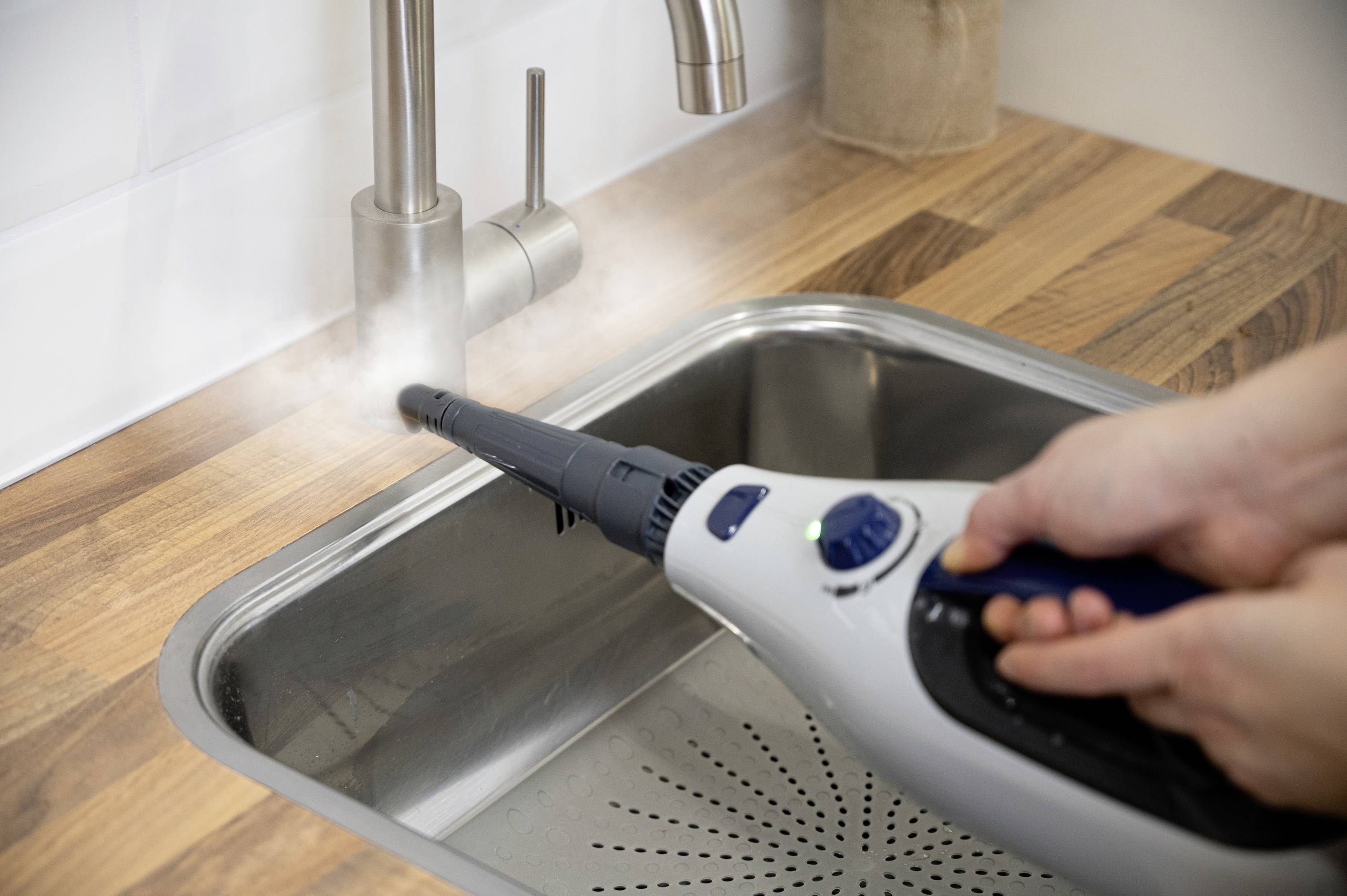 Dirt Devil Dampfreiniger DD7004 Weiß-Blau