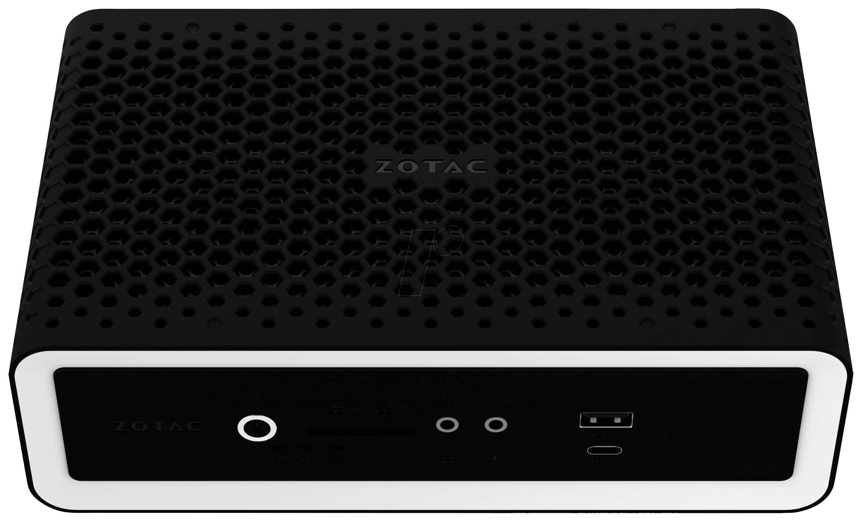Ein kleiner, schwarzer Mini-PC von ZOTAC mit perforierter Oberseite. Vorderseite zeigt Anschlüsse für USB, Kopfhörer und Mikrofon.