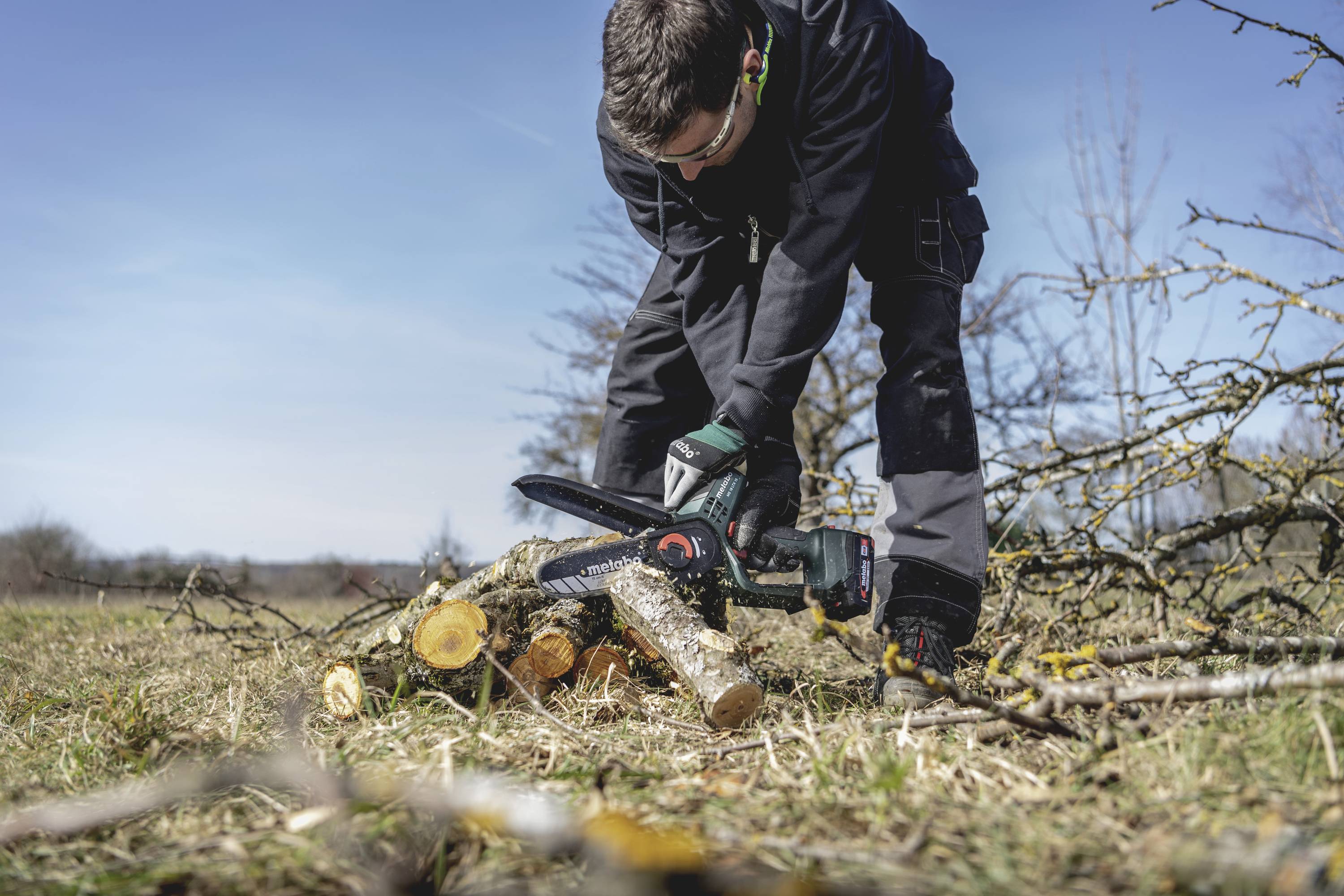 Metabo 600856500 Akku Gehölzsäge inkl. Akku, inkl. Ladegerät Schwertlänge 150mm
