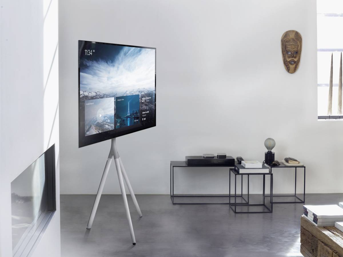 One For All 65" TV Stand Tripod Metal Cool white TV-Standfuß Höhenverstellbar, Schwenkbar 81,3 cm (32") - 165,1 cm (65") Schwenkbar, Höhenverstellb