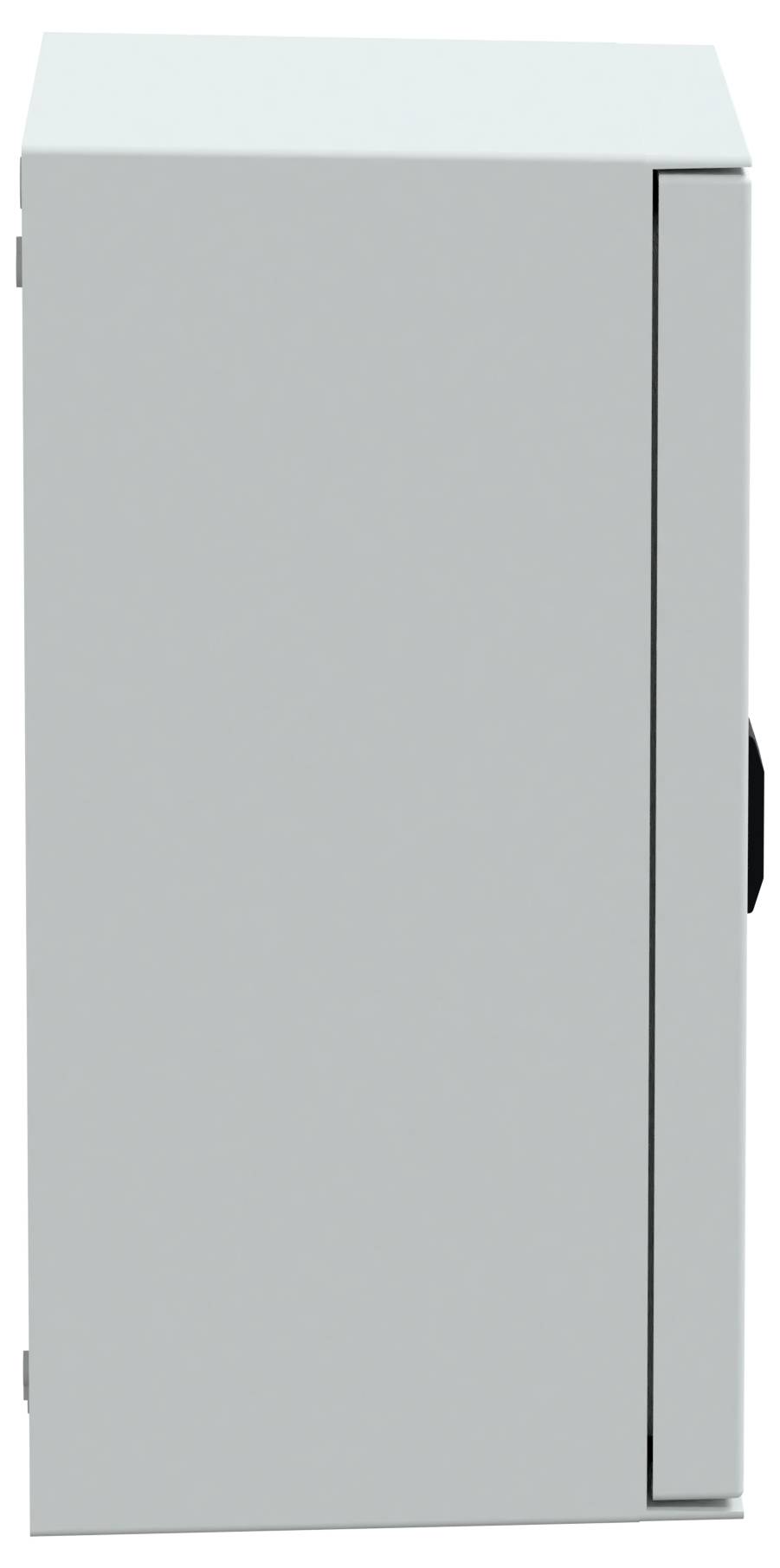 Ein weißer, rechteckiger elektrischer oder Lagerschrank, von der Seite betrachtet. Die Schranktür ist geschlossen, und ein Griff ist sichtbar.