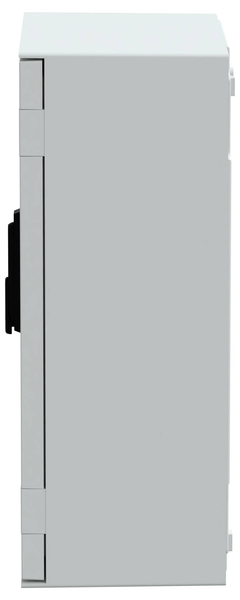 Seitenansicht einer grauen rechteckigen Metallbox mit einer Tür mit Scharnier und einem schwarzen Griff, möglicherweise ein elektrischer Schaltschrank oder eine Schaltanlage.