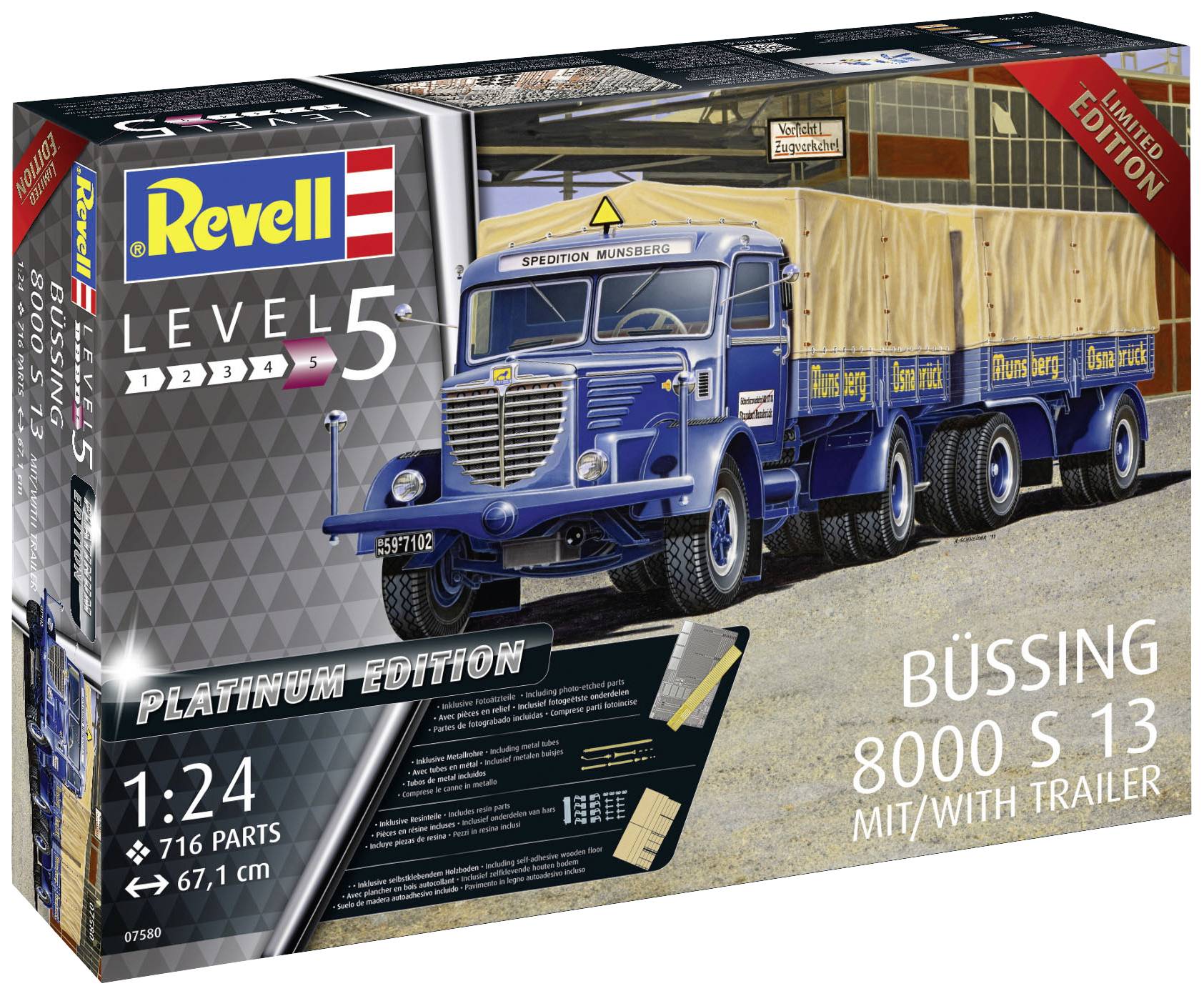 Verpackung eines Modellbausatzes: Revell Level 5, Büssing 8000 S 13 mit Anhänger, Maßstab 1:24. Enthält 716 Teile, Länge 67,1 cm.