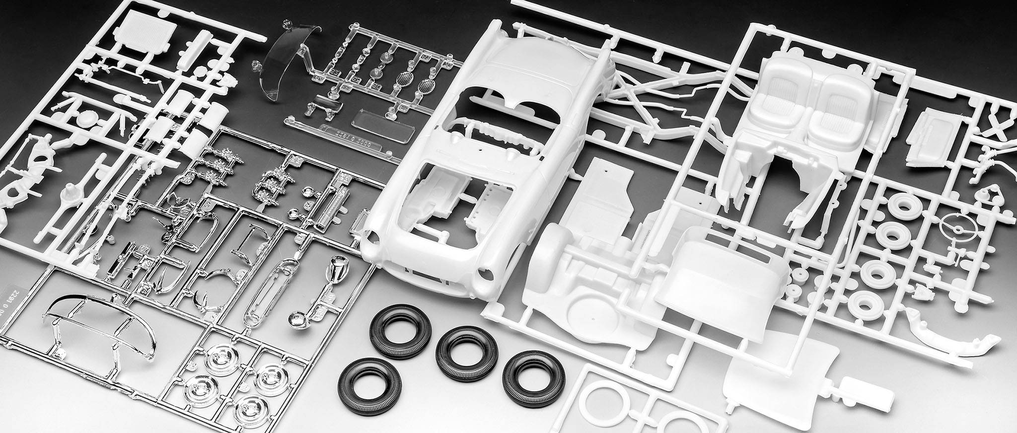 Revell 07718 1953 Corvette Roadster Automodell Bausatz 1:24