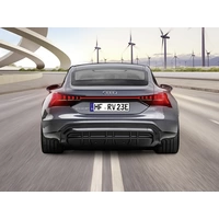 Revell Control 24668 Audi e-tron GT 1:24 RC Einsteiger Modellauto Elektro Serienwagen Revell Control 24668 Audi e-tron GT 1:24 RC Einsteiger Modellauto Elektro Serienwagen