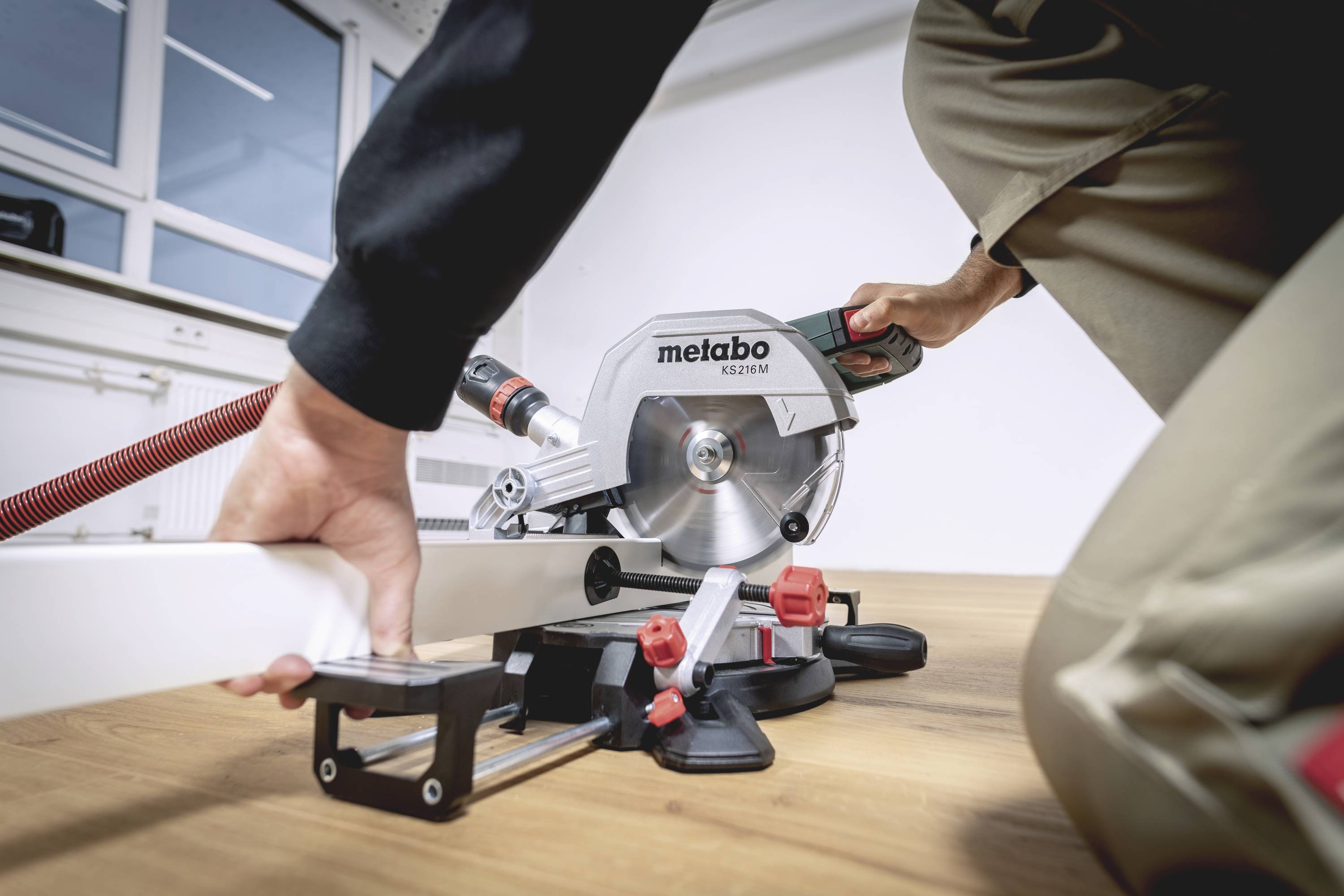 Metabo 610216900 Kappsäge 216mm 30mm 1100W