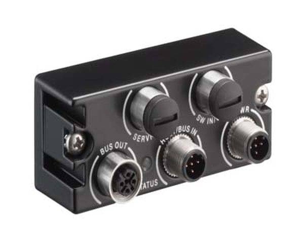 Industrieller Netzwerkbuskoppler mit mehreren runden Steckverbindern und Beschriftungen, geeignet für industrielle Steuerungssysteme.