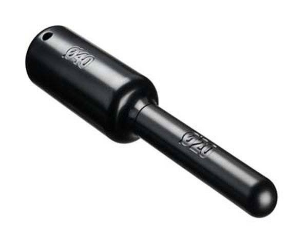 Ein schwarzer Eiskratzer mit einem robusten Griff und einer schmalen Kratzfläche zum Entfernen von Eis von Autoscheiben.