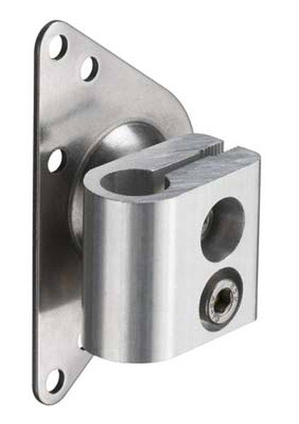 Wandhalterung aus Metall mit mehreren Schraublöchern für Befestigung. Zylinderförmiger Halter mit seitlicher Öffnung, geeignet für Rohre oder Stangen.