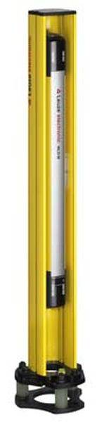 Ein gelbes Sicherheitslichtgitter mit Aluminiumrahmen und schwarzem Sensor, in vertikaler Ausrichtung montiert auf einer runden Basis.