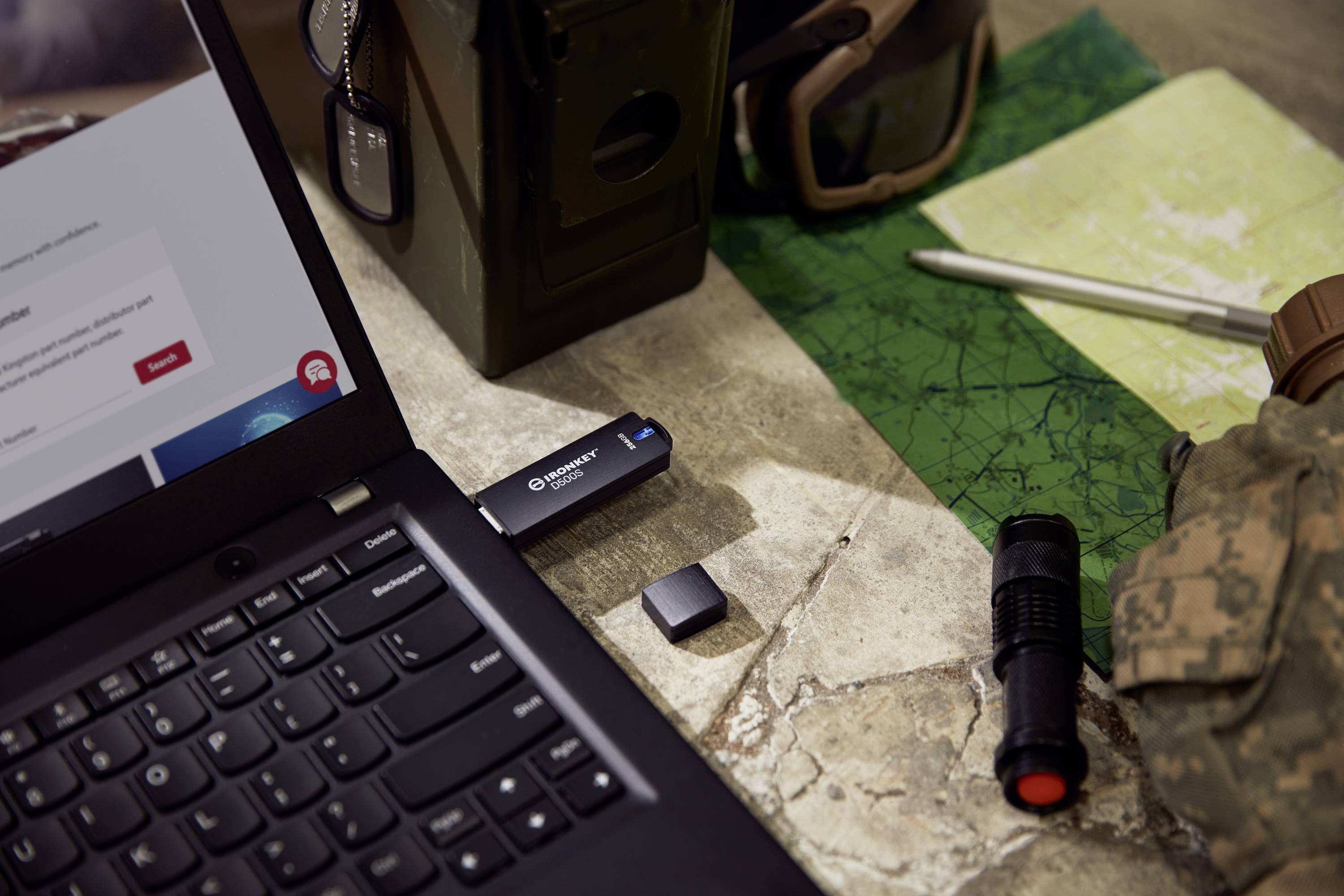 Kingston IronKey D500S USB-Stick 128 GB Schwarz IKD500S/128GB USB-A (USB 3.2 Gen 1)